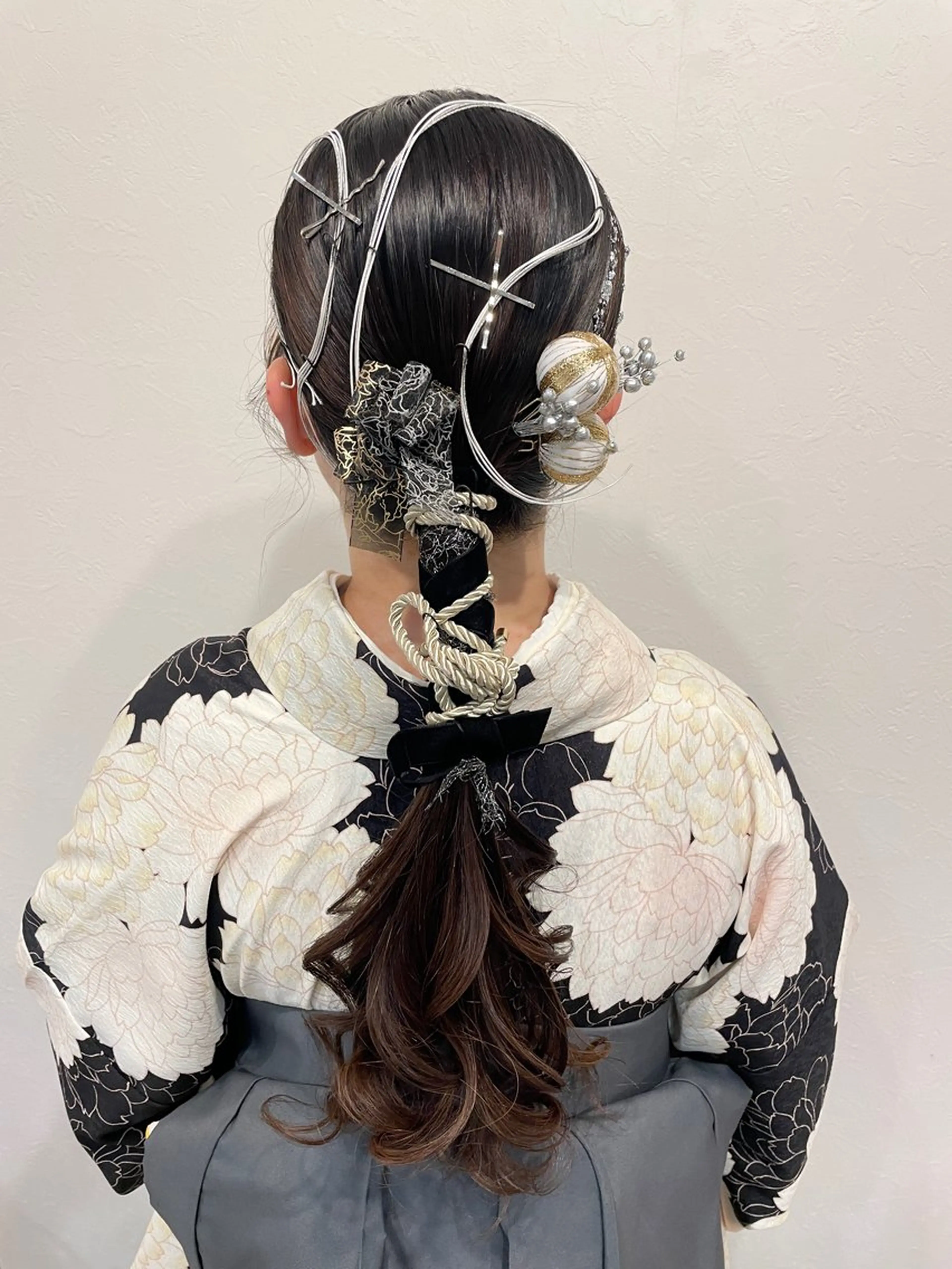 ヘアアレンジ 楢本 彩耶のネイルデザイン