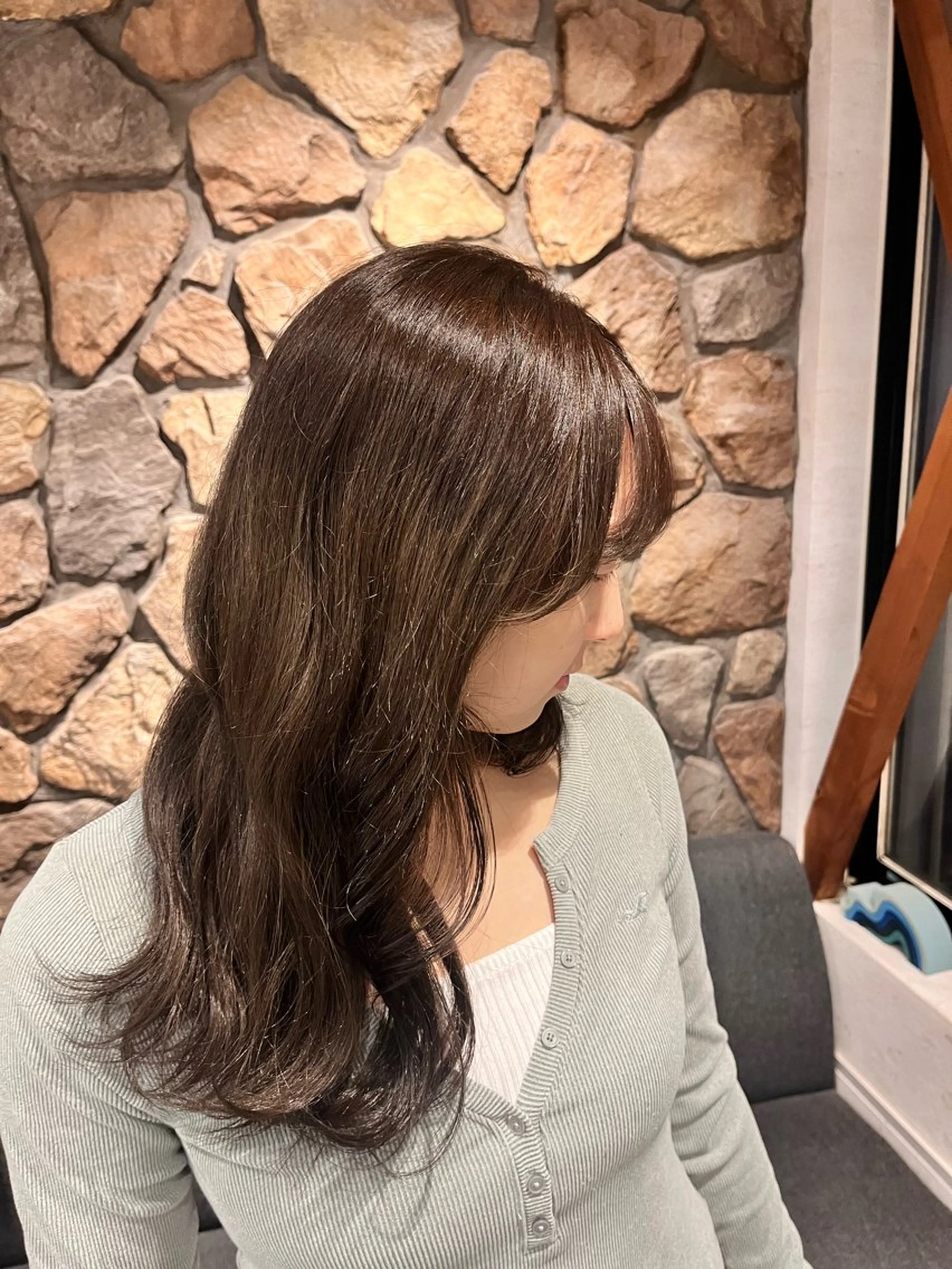 セミロング ヘアカラー トリートメント まろやかなベージュ 小池春樹のヘアスタイル