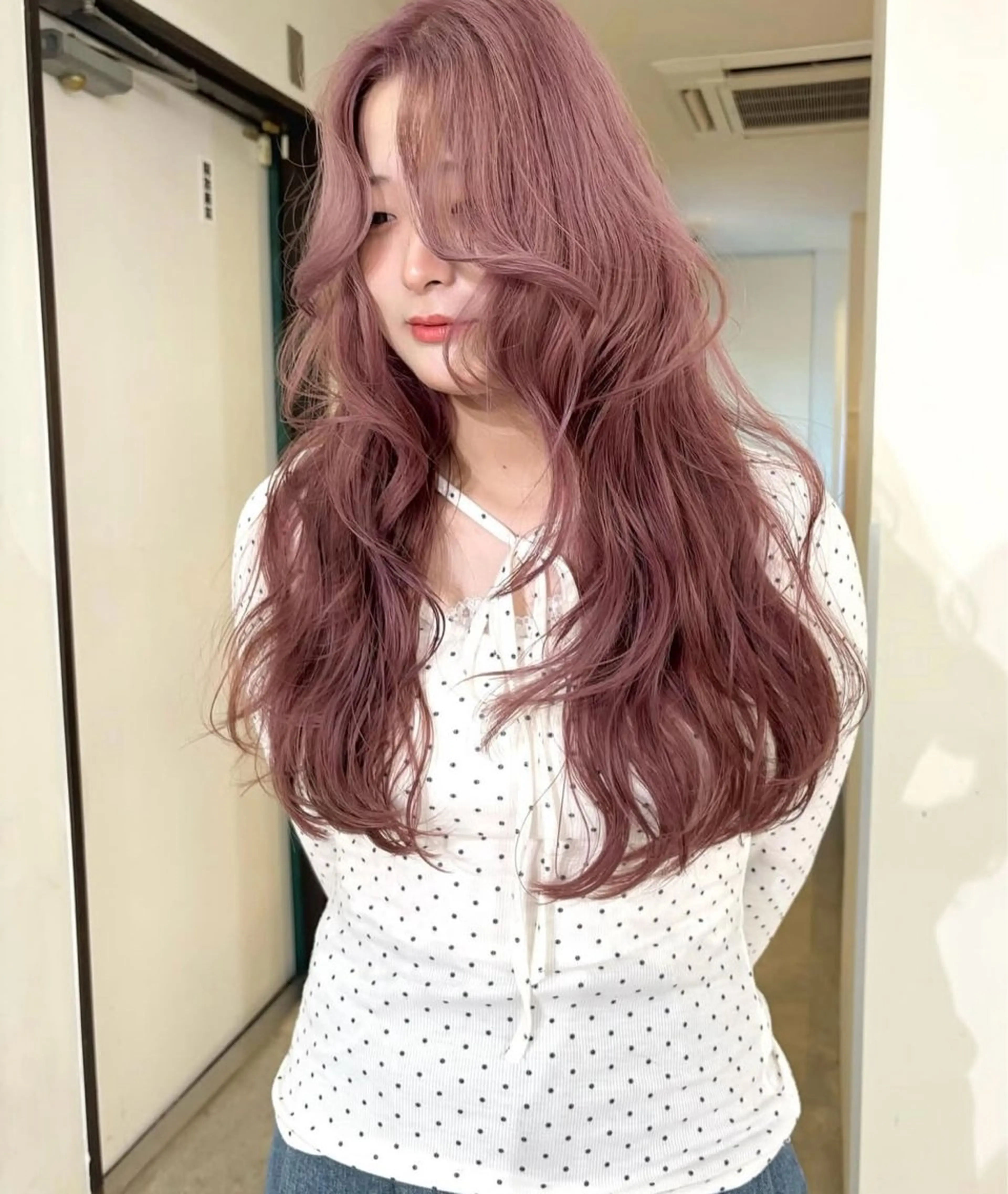 ロング ナ ナのヘアスタイル