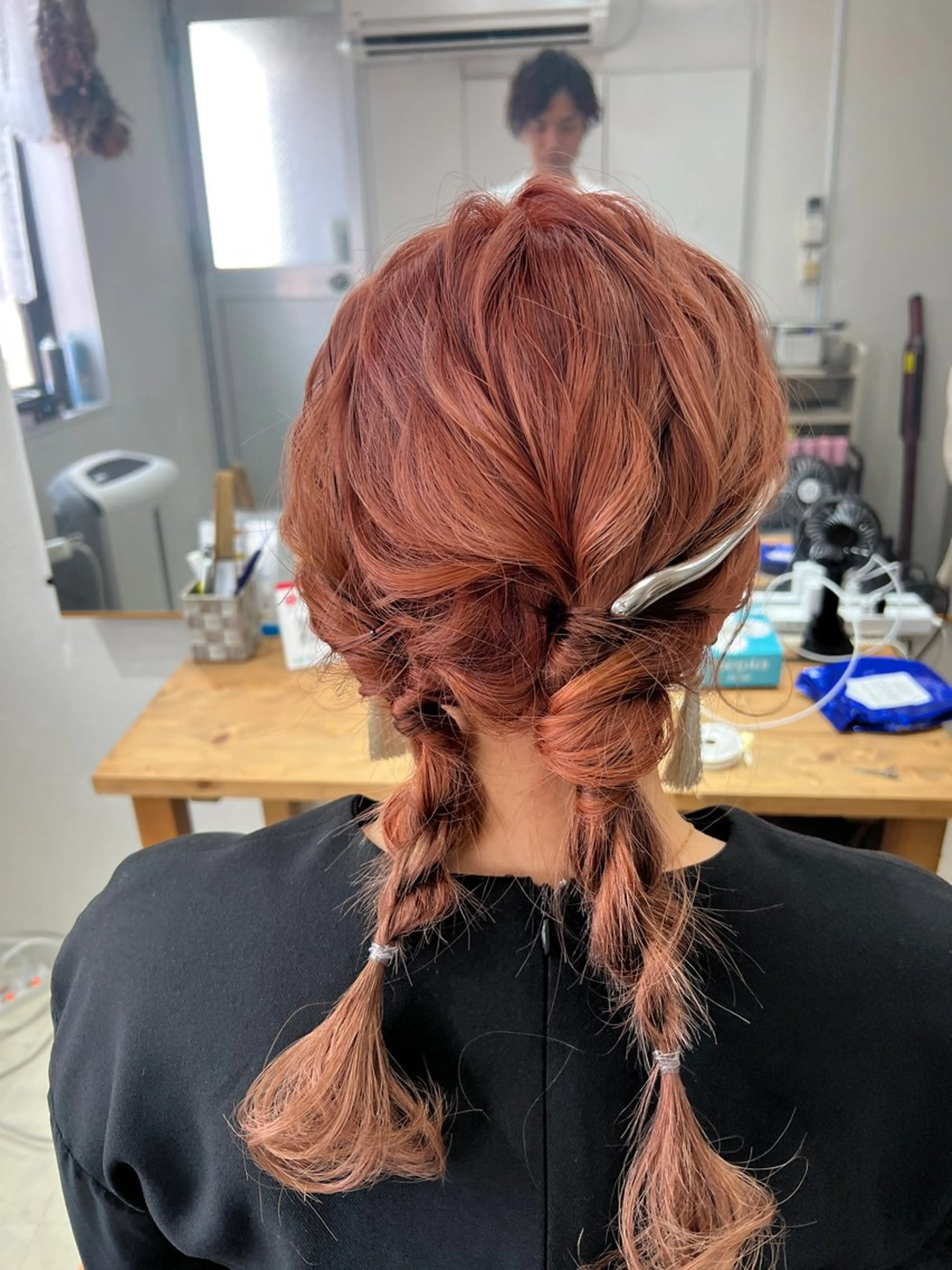 セミロング ヘアアレンジ 山室 敬義のヘアスタイル