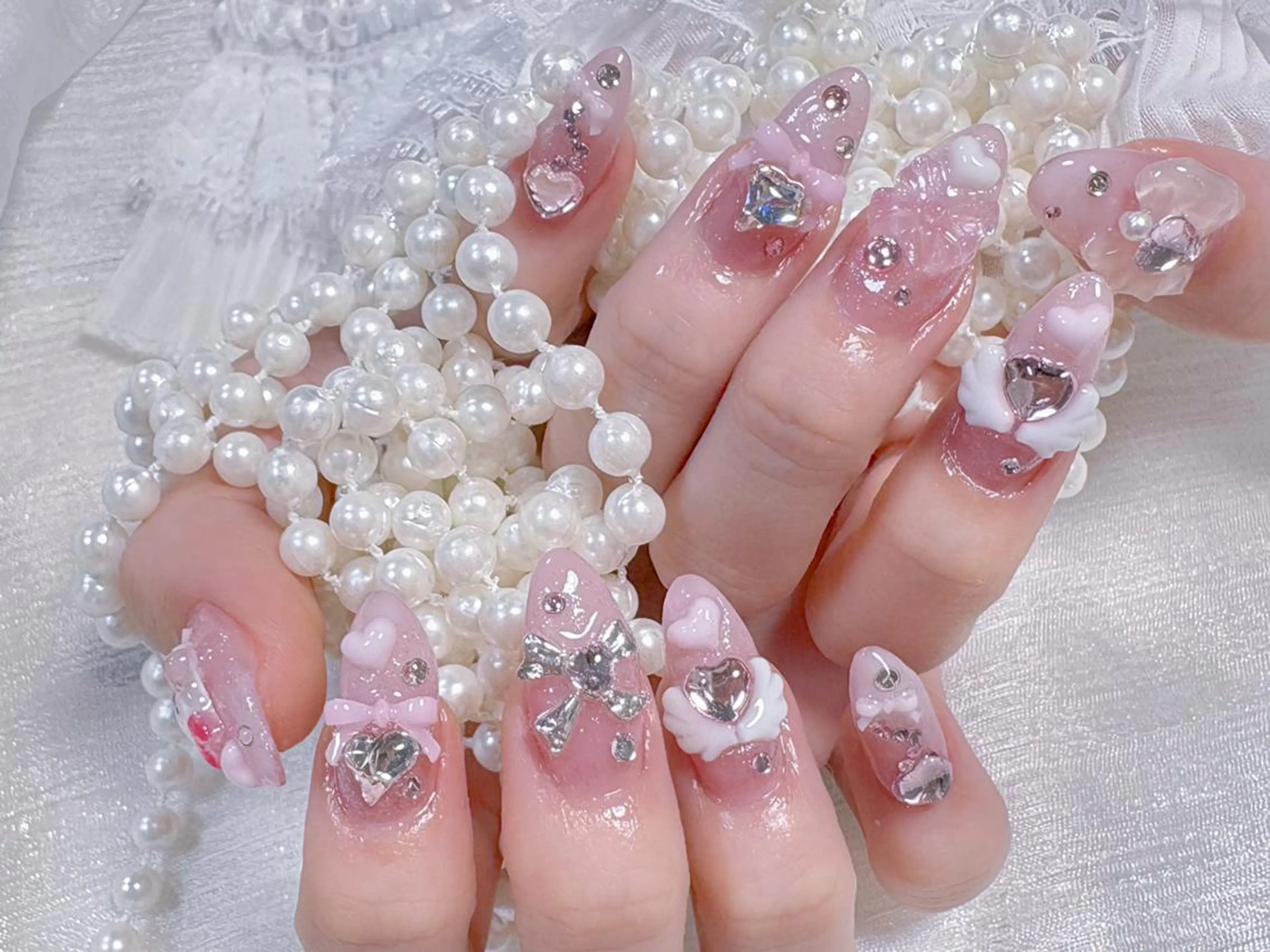 ネイル ハンドネイル 🎀鈴音🎀 ワンホンネイルのネイルデザイン