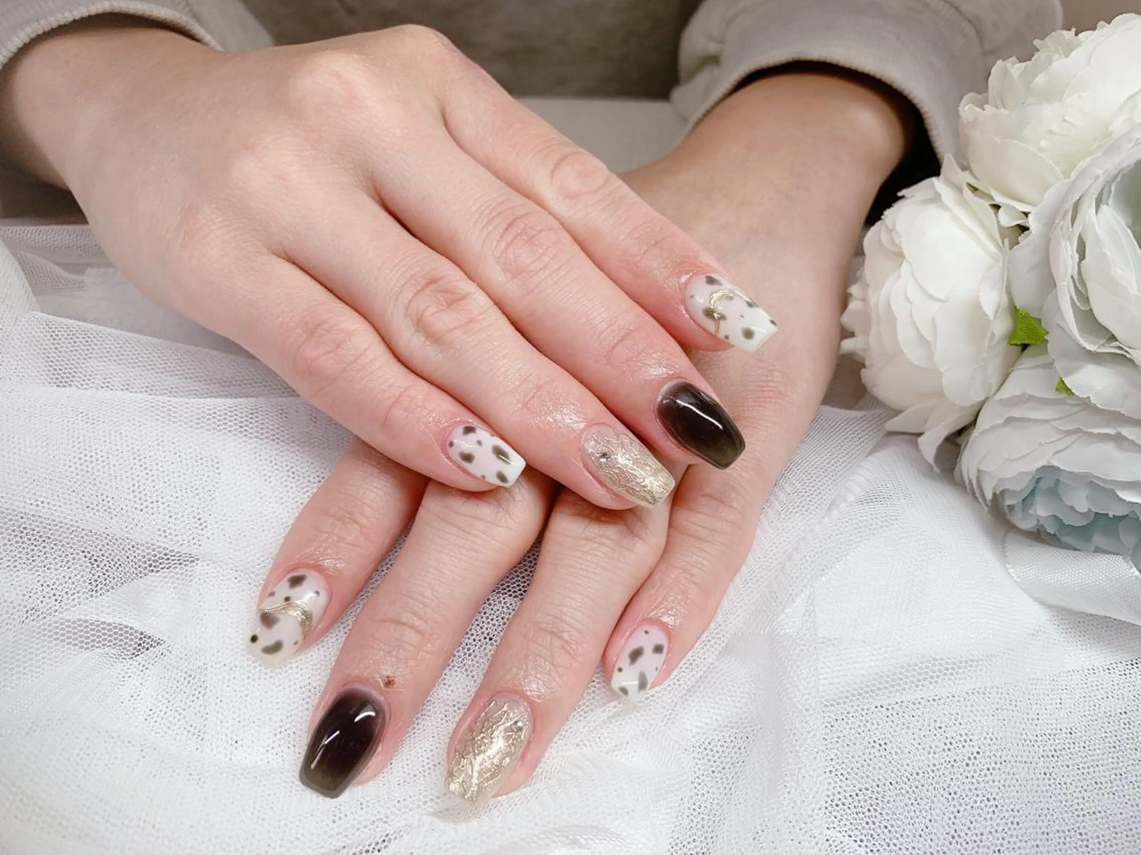 ネイル ハンドネイル ハンドケア Kira Nailのネイルデザイン