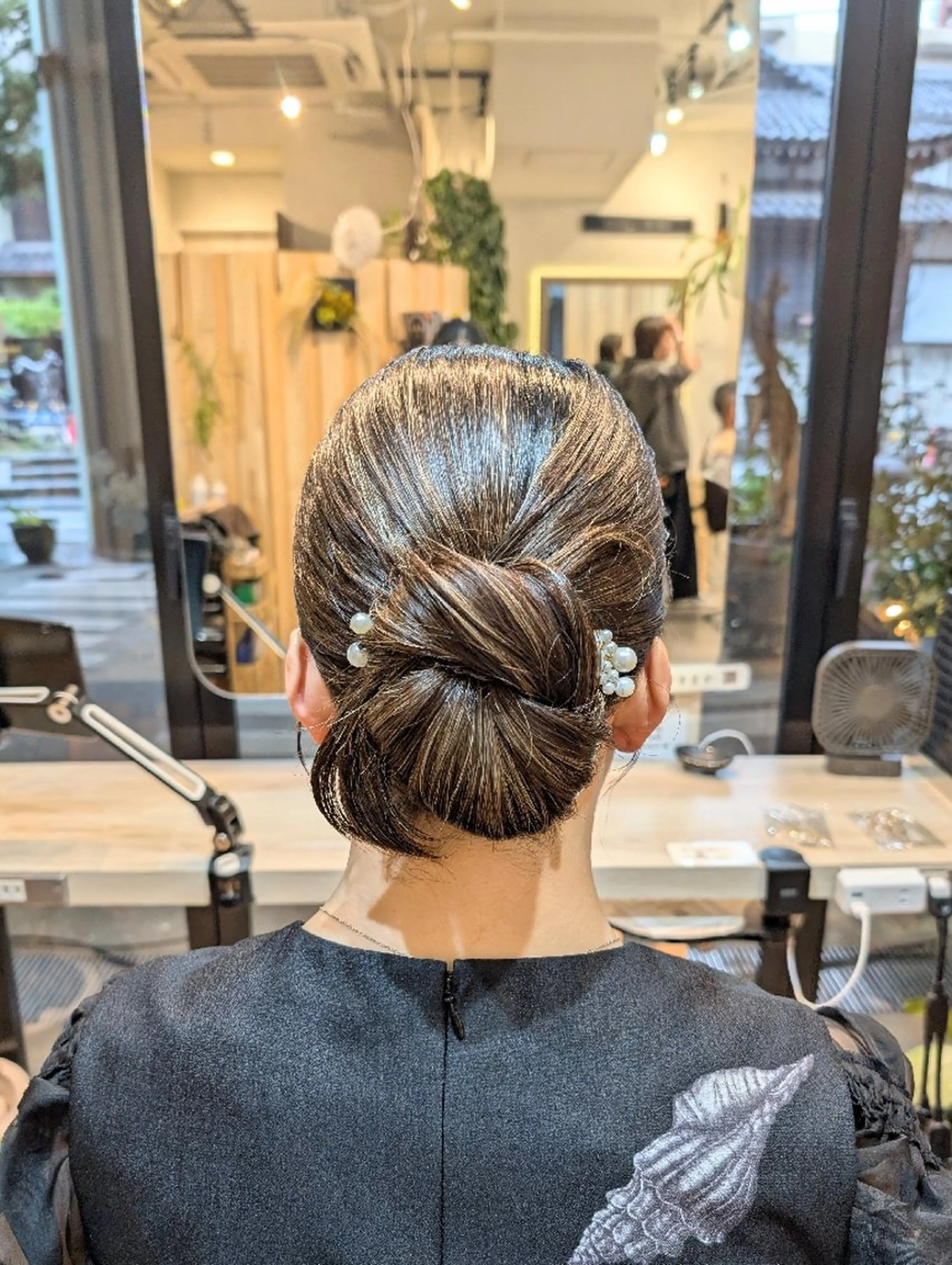 ヘアアレンジ セミロング ヘアセット koto💭 コトのヘアスタイル