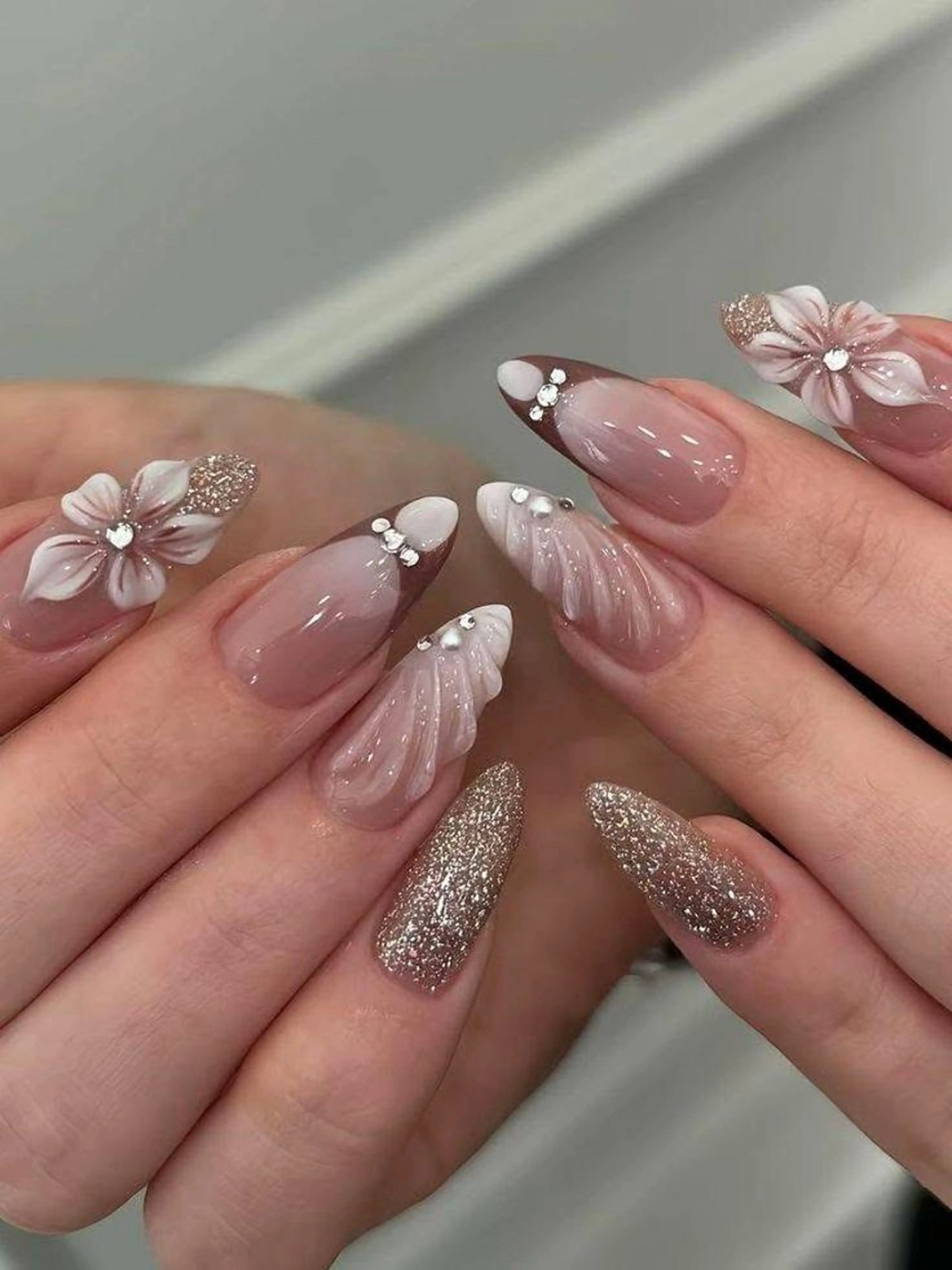 ミディアム TDnailsalon所属・T&D NailSalonのネイルデザイン