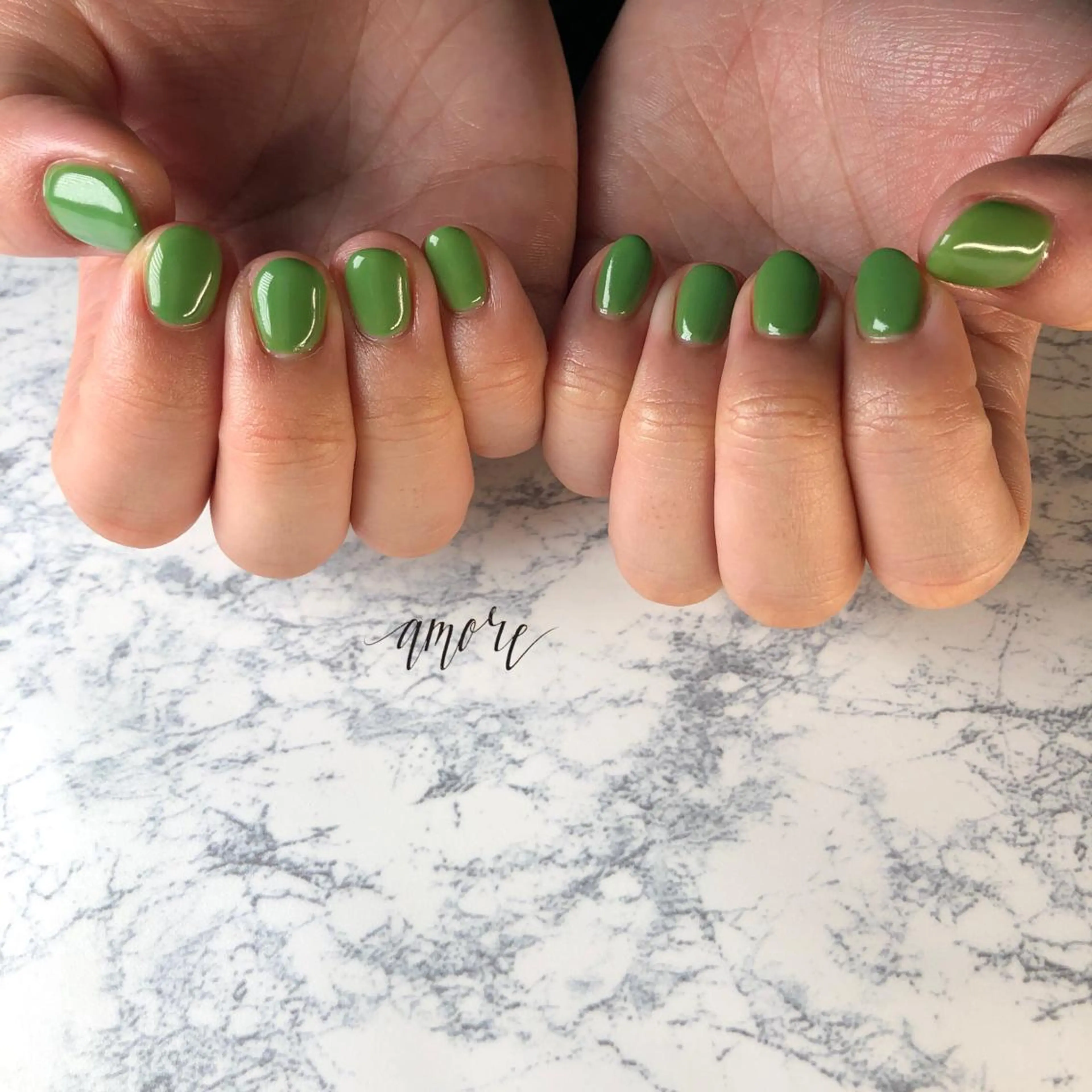 ネイル ジェルネイル 氷ネイル・うるうるネイル マグネットネイル ミラーネイル ニュアンスネイル You kyehwaのネイルデザイン