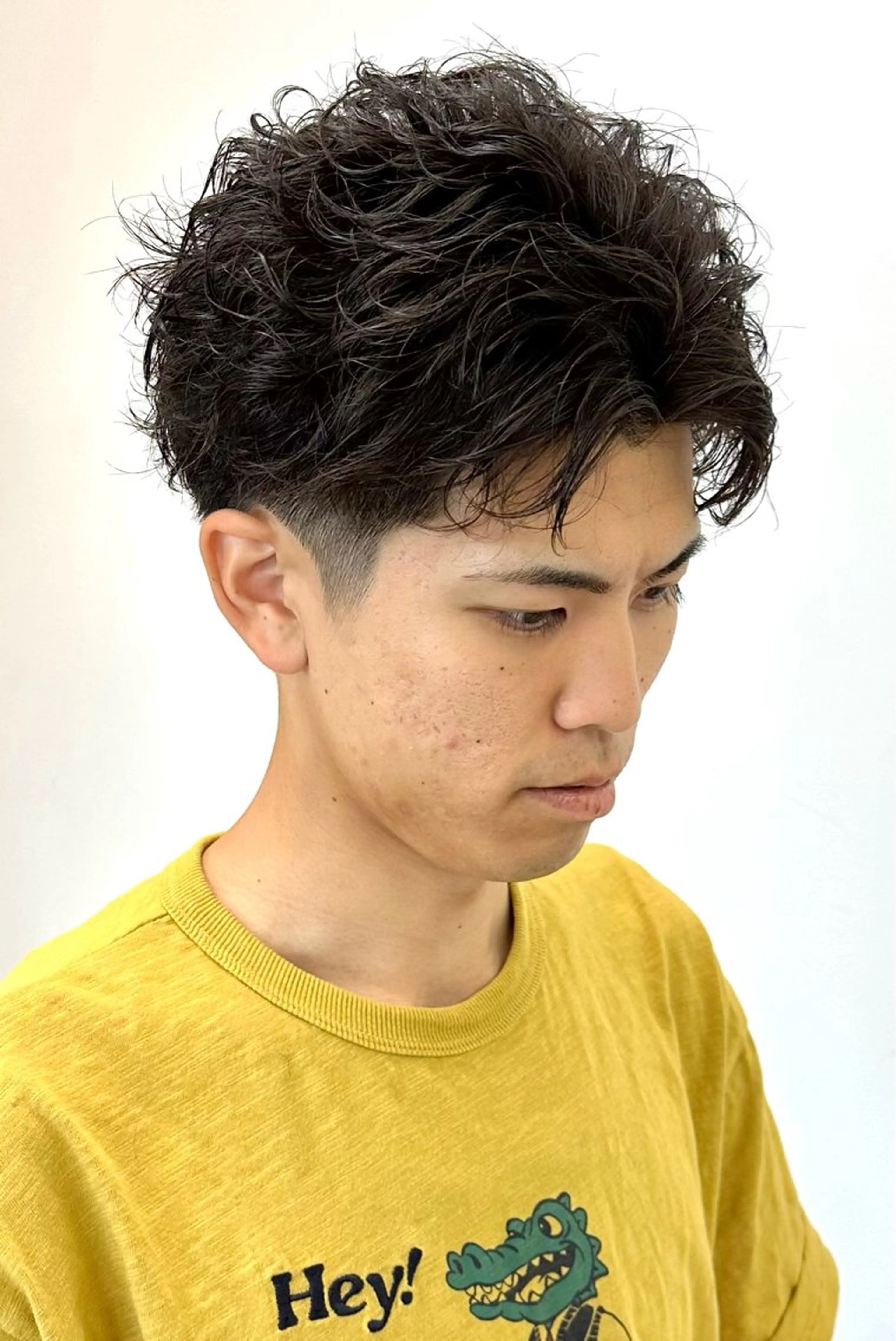 ショート パーマ メンズ メンズパーマ カット パーマ トリートメント 山本 駿介のヘアスタイル