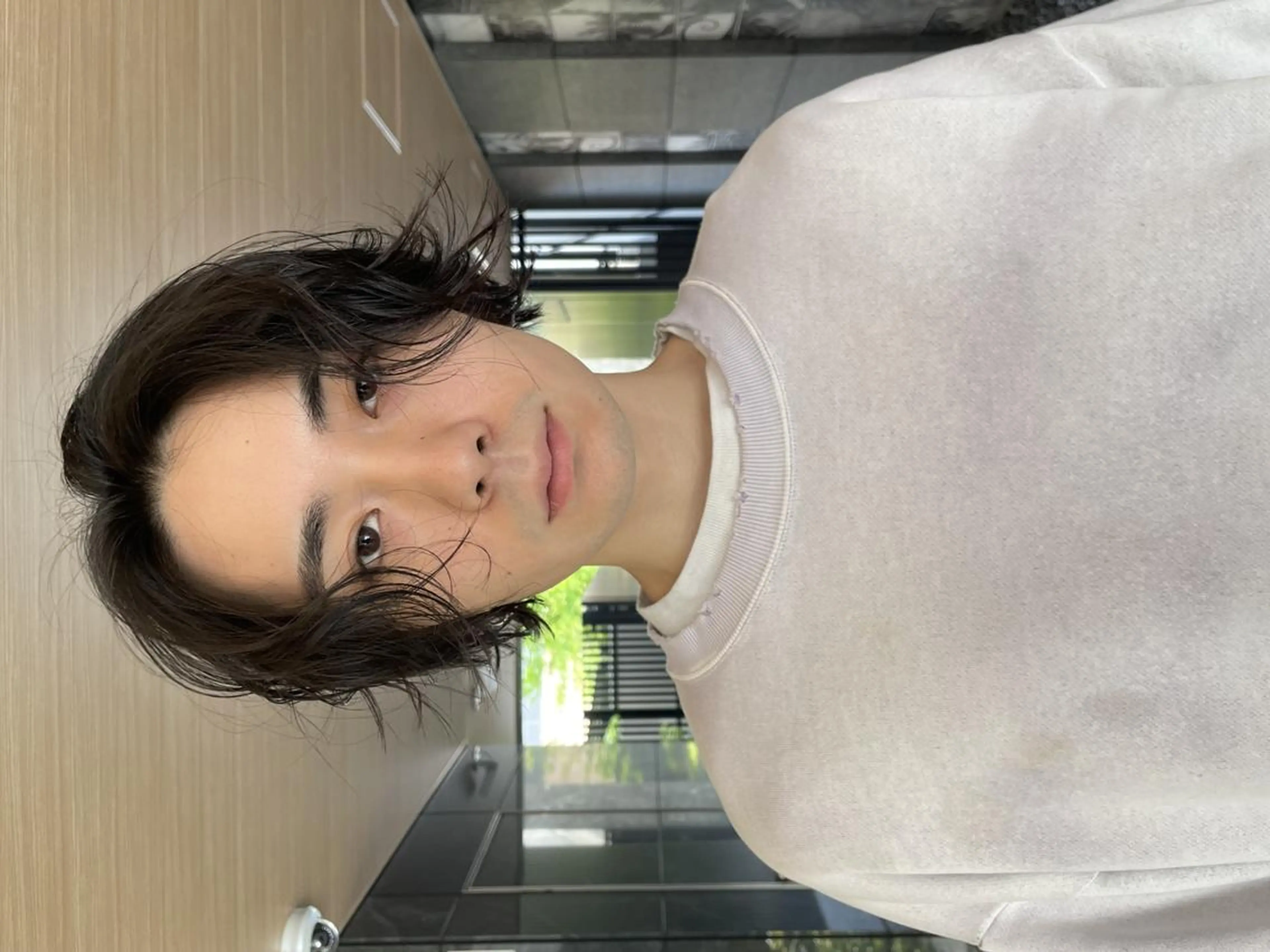 ショート カラー パーマ アッシュ バレイヤージュ ベージュカラー ブリーチ ブラウンカラー カット トリートメント CEINE loqのヘアスタイル