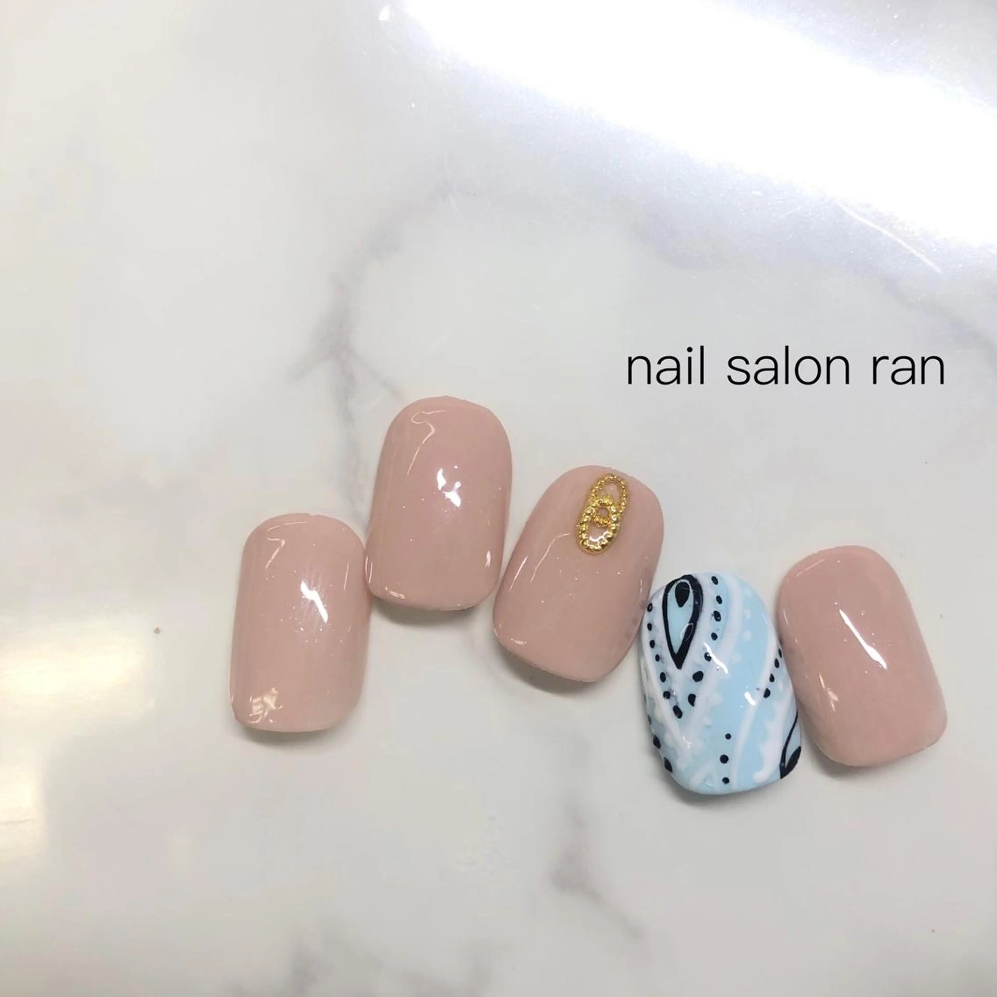 ネイル アートネイル nailsalon ranのネイルデザイン