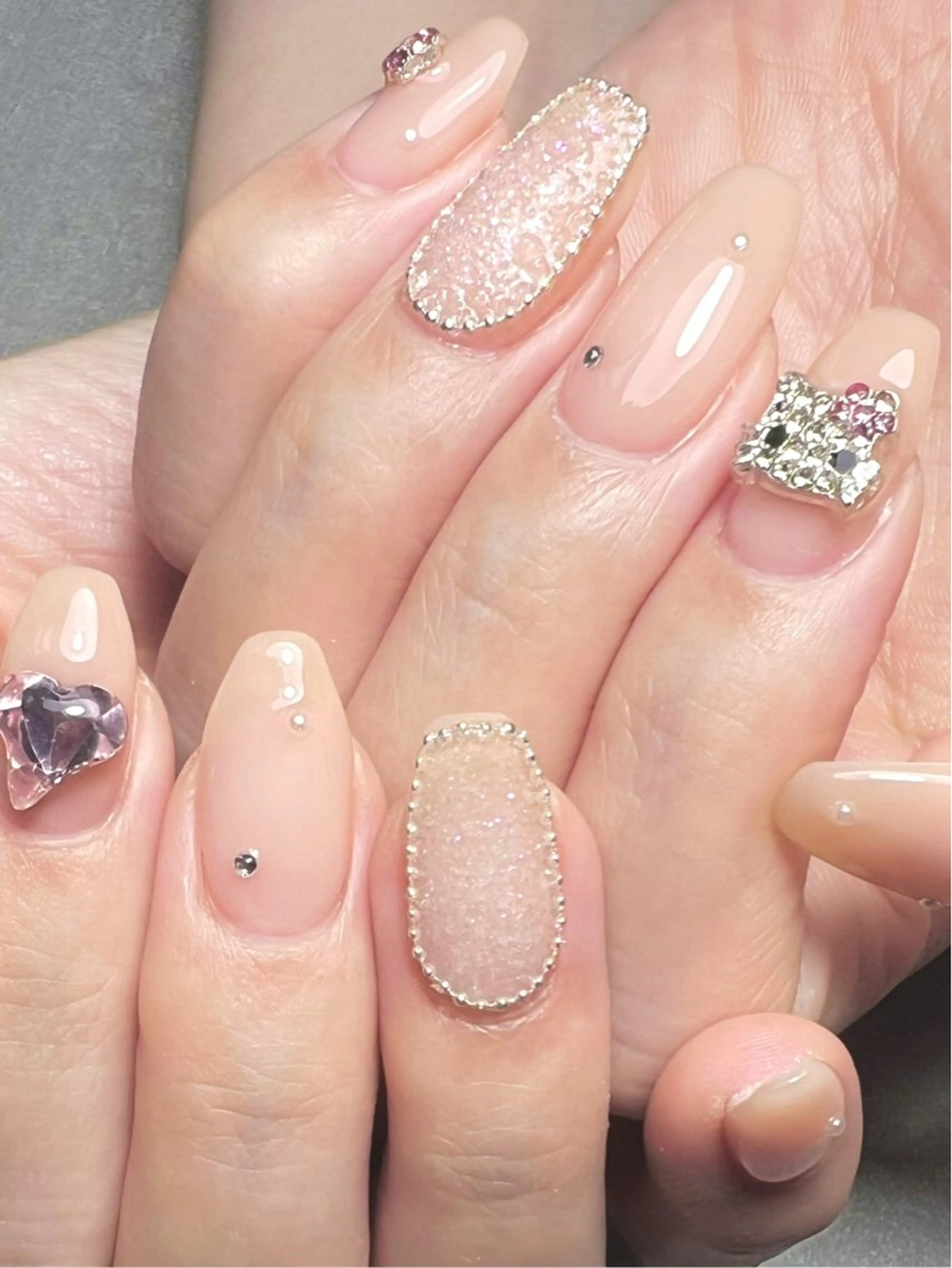 ネイル À LANA所属・NEWオープン À LANAのネイルデザイン