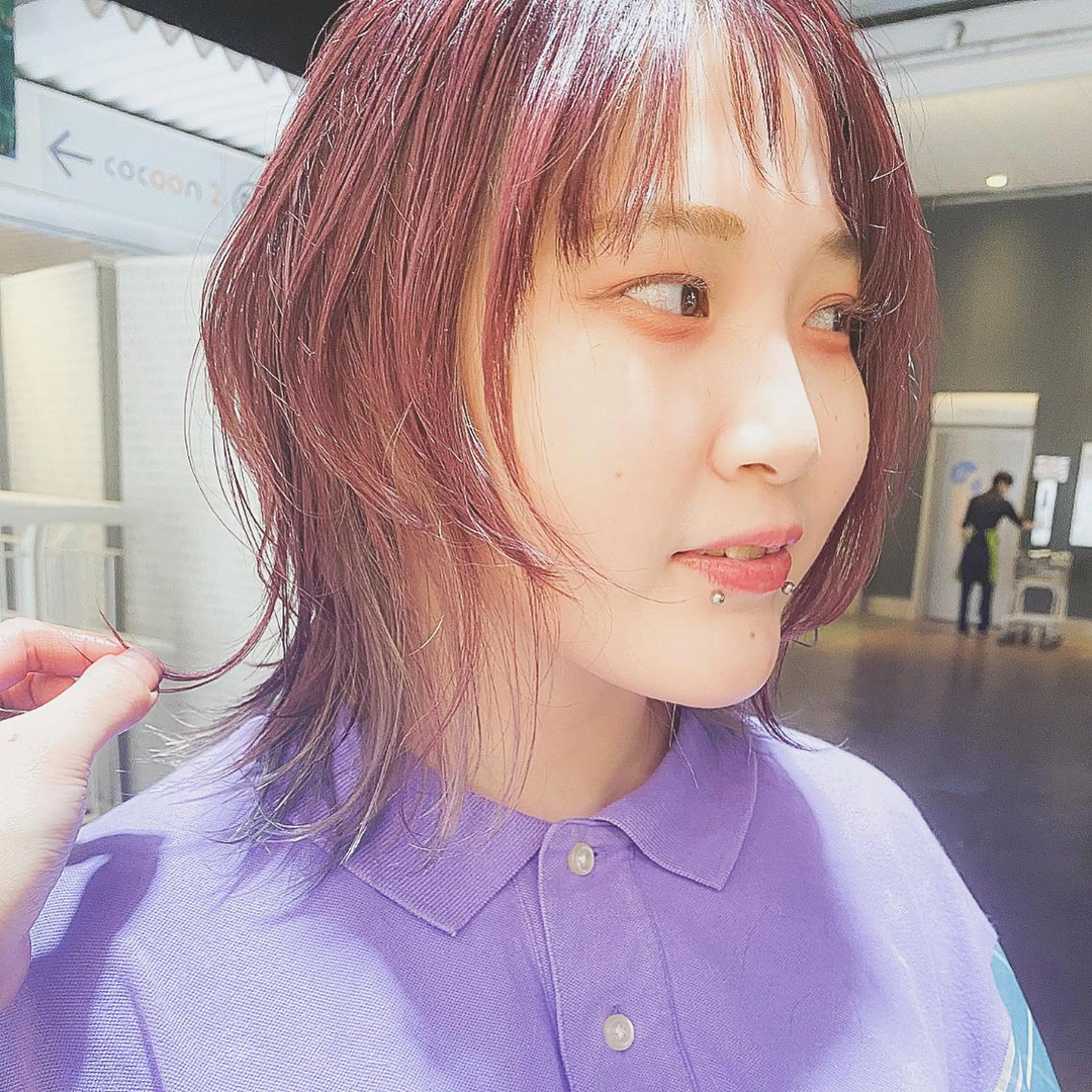 ミディアム カラー ピンクカラー ウルフカット 大野 あさみのヘアスタイル