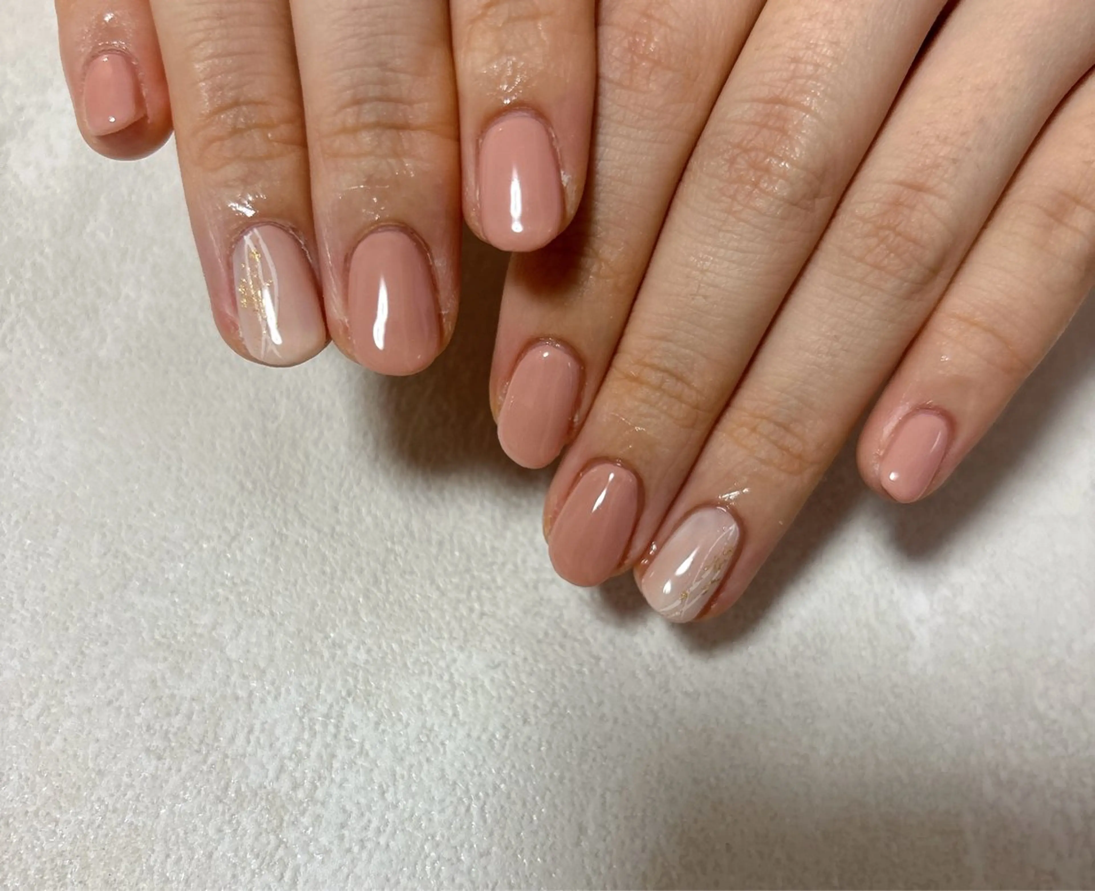 ネイル オーロラネイル フットネイル フレンチネイル ジェルネイル マグネットネイル mogunail &blowのネイルデザイン