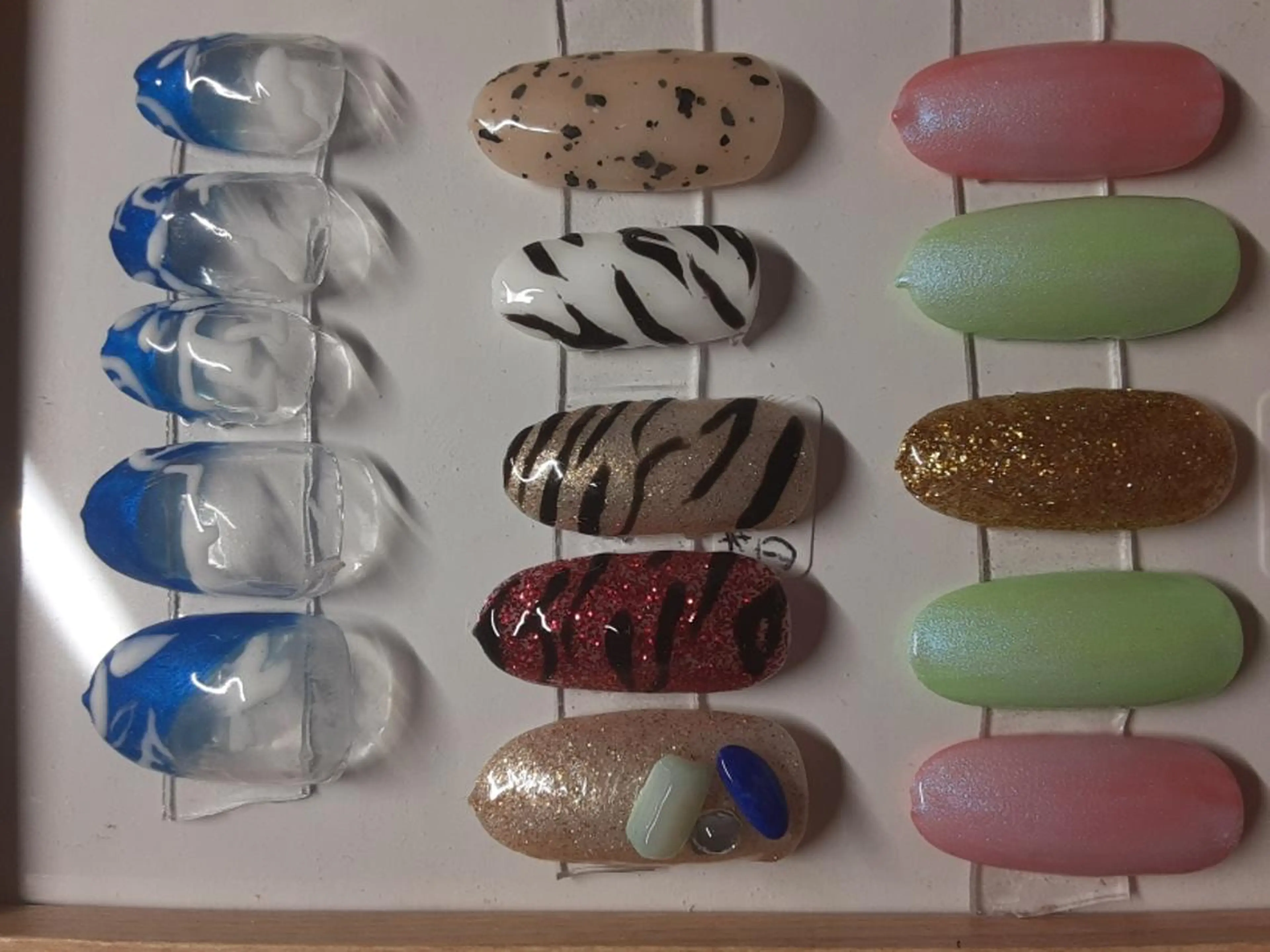 ネイル LANLAN所属・Lan Lanのネイルデザイン