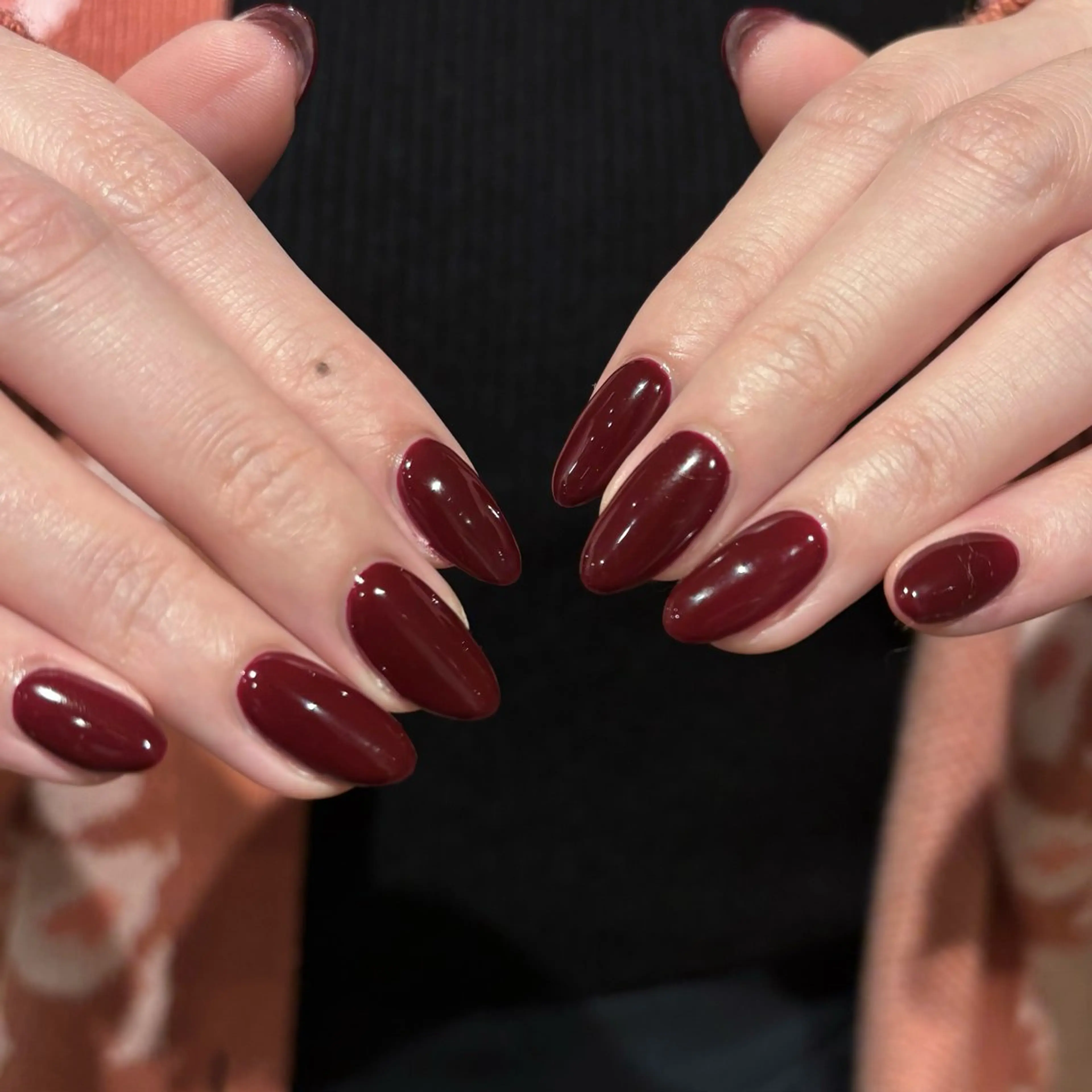 ネイル ボルドー ジェルネイル ワンカラーネイル パラジェル シンプルネイル ハンドネイル Bianca名駅店 安田のネイルデザイン