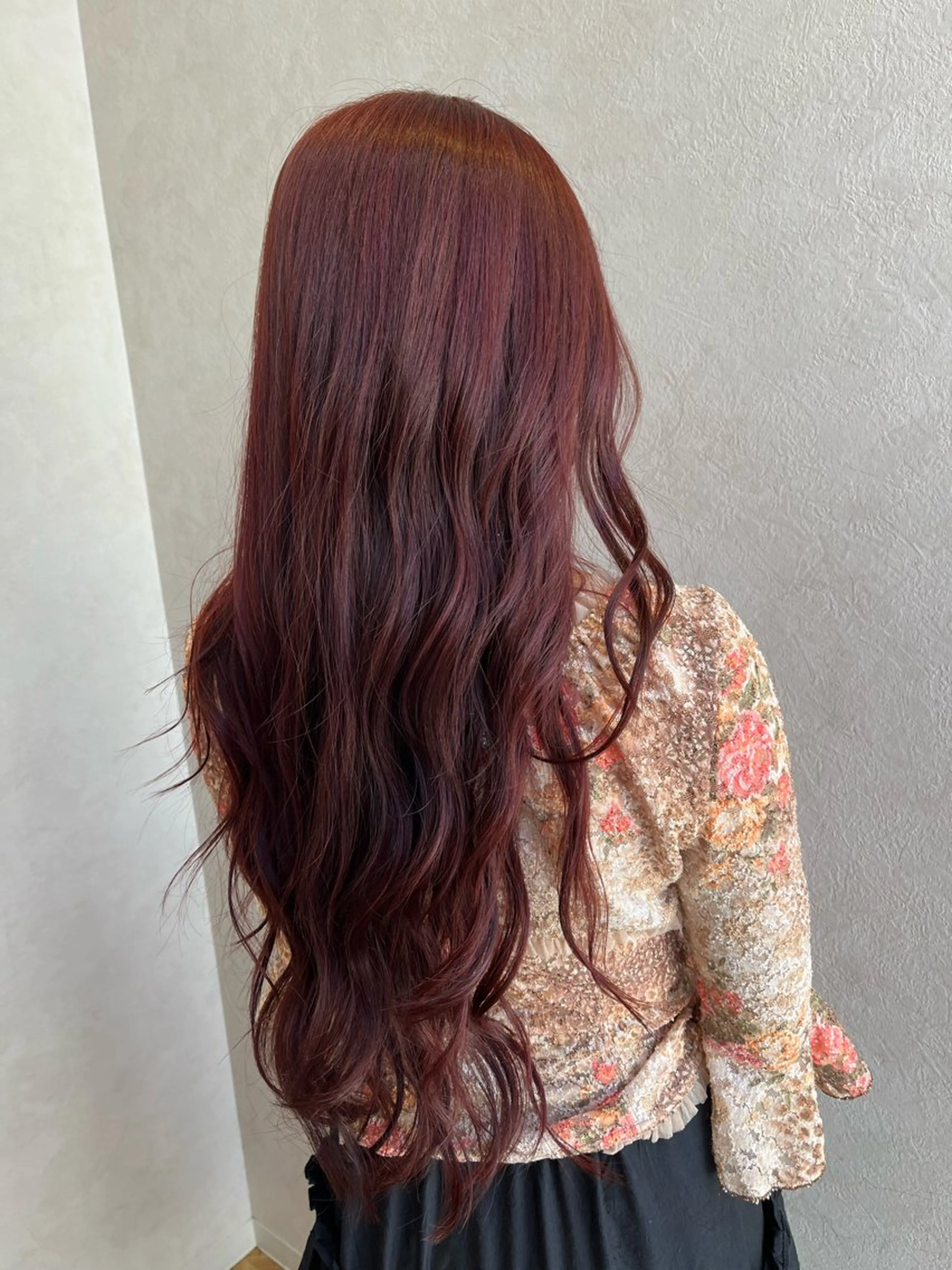 ロング カラー ブリーチ ダブルカラー ブリーチなしカラー カット ヘアカラー newi大分/ 磯部栞里／艶感カラーのヘアスタイル