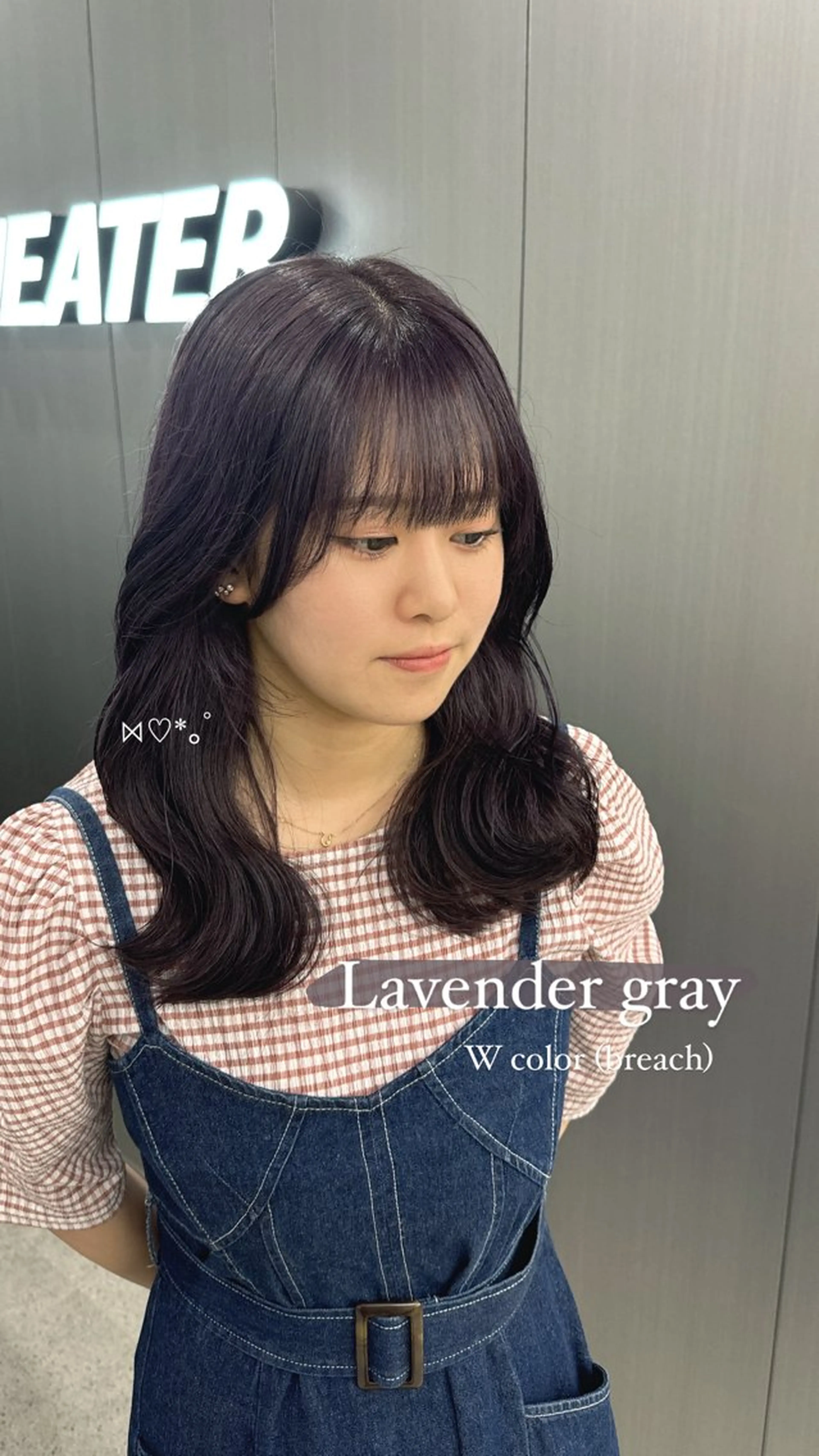 ロング カラー 暗髪🩶ラベンダー/ ブルー/ユウナ🤍のヘアスタイル