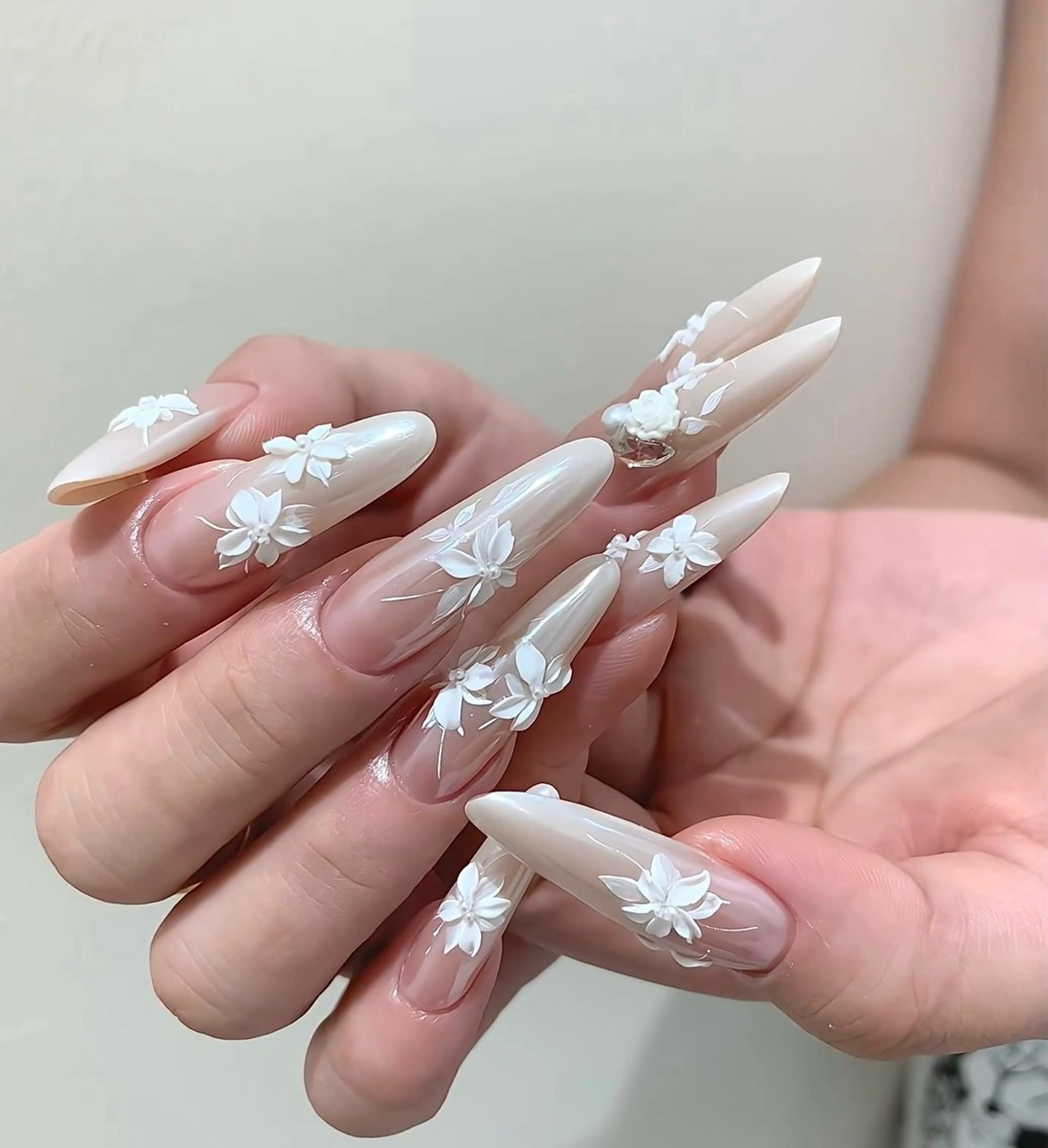 ネイル オーロラネイル フラワーネイル フットネイル フレンチネイル ジェルネイル ハンドネイル 長さだし専門 ありさのネイルデザイン