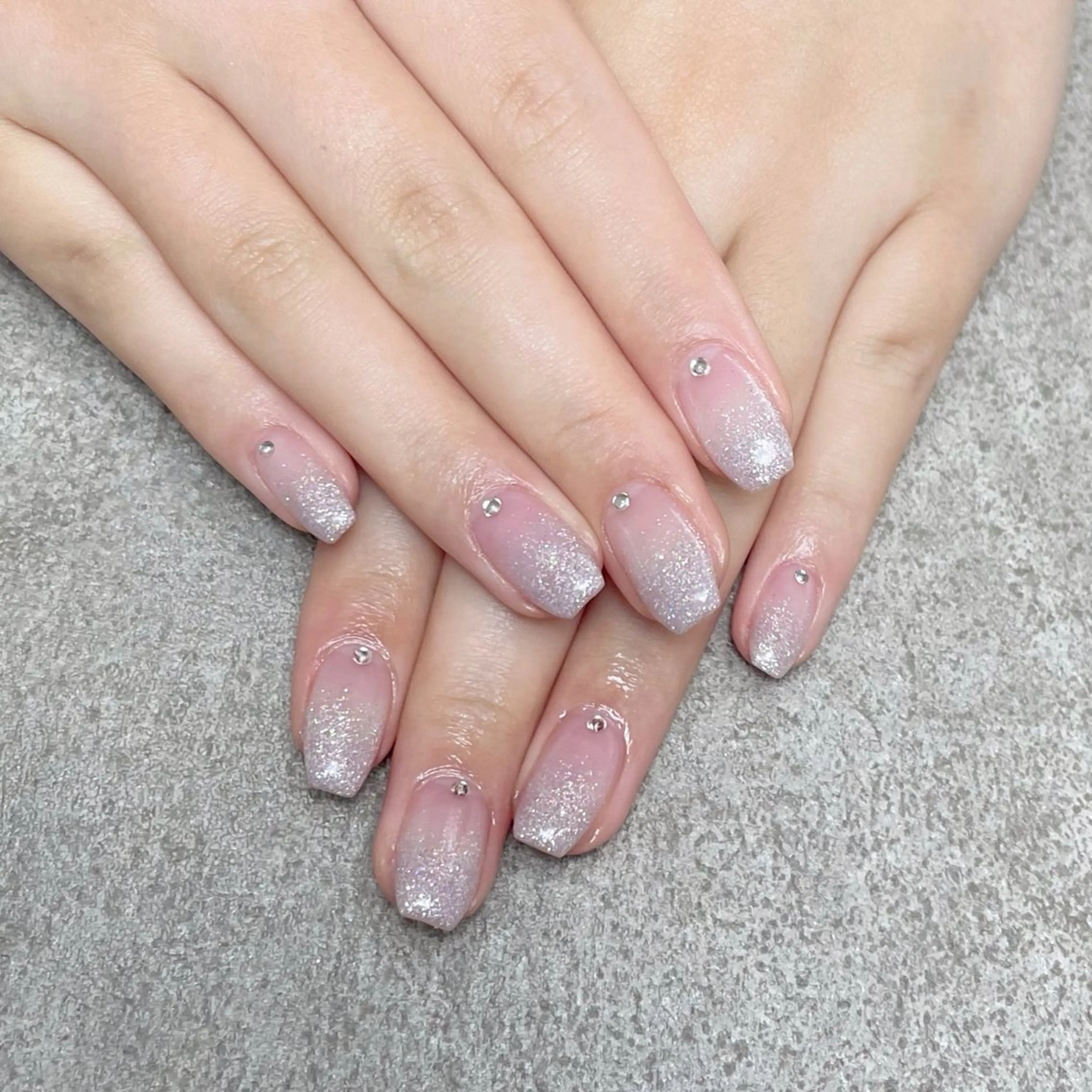 ネイル ラメ(グリッター) ハンドネイル nailroom DIASOMNIAのネイルデザイン