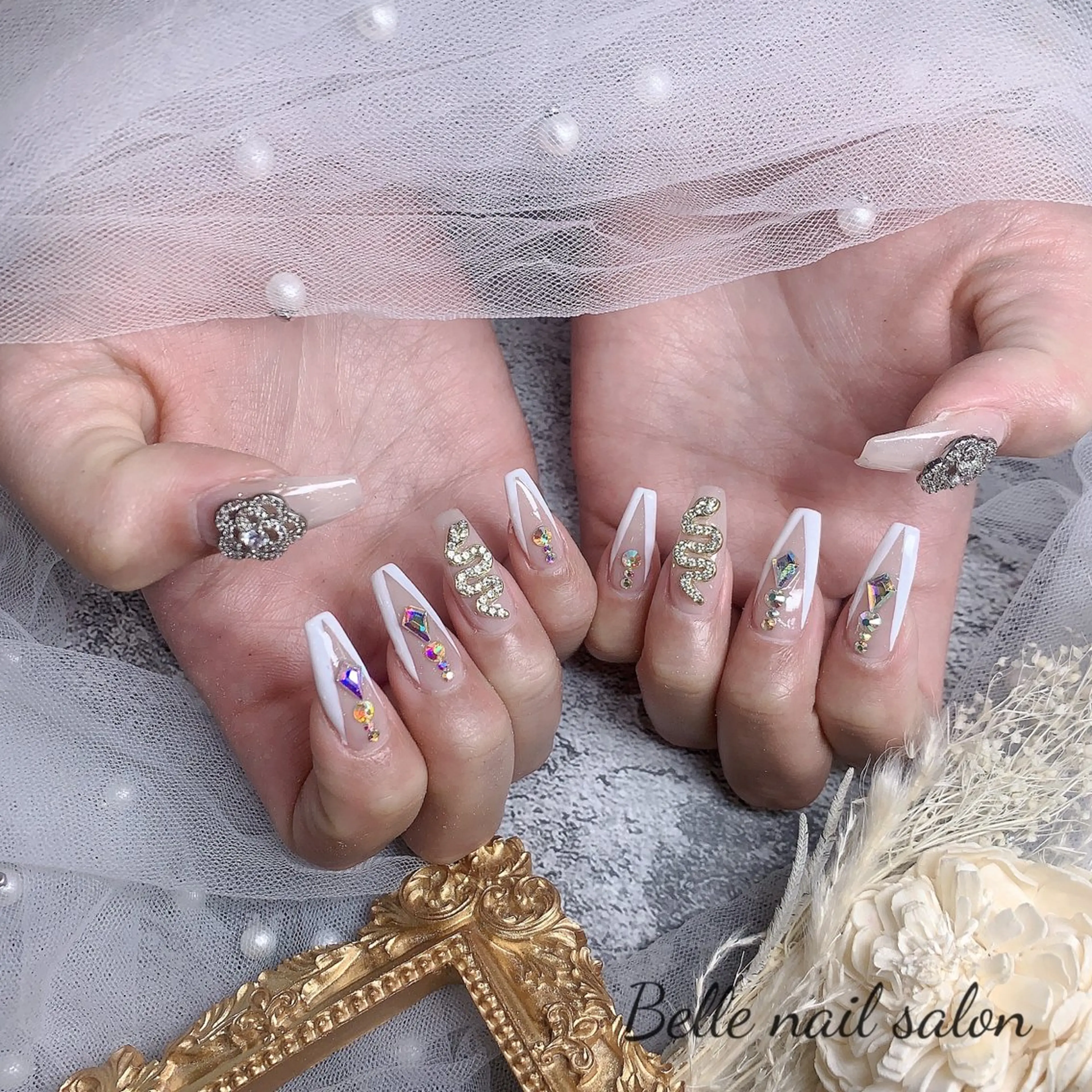 ネイル オーロラネイル フットネイル 韓国ネイル ラメ(グリッター) ラメグラデーション ハンドネイル Belle nail salon 新小岩のネイルデザイン