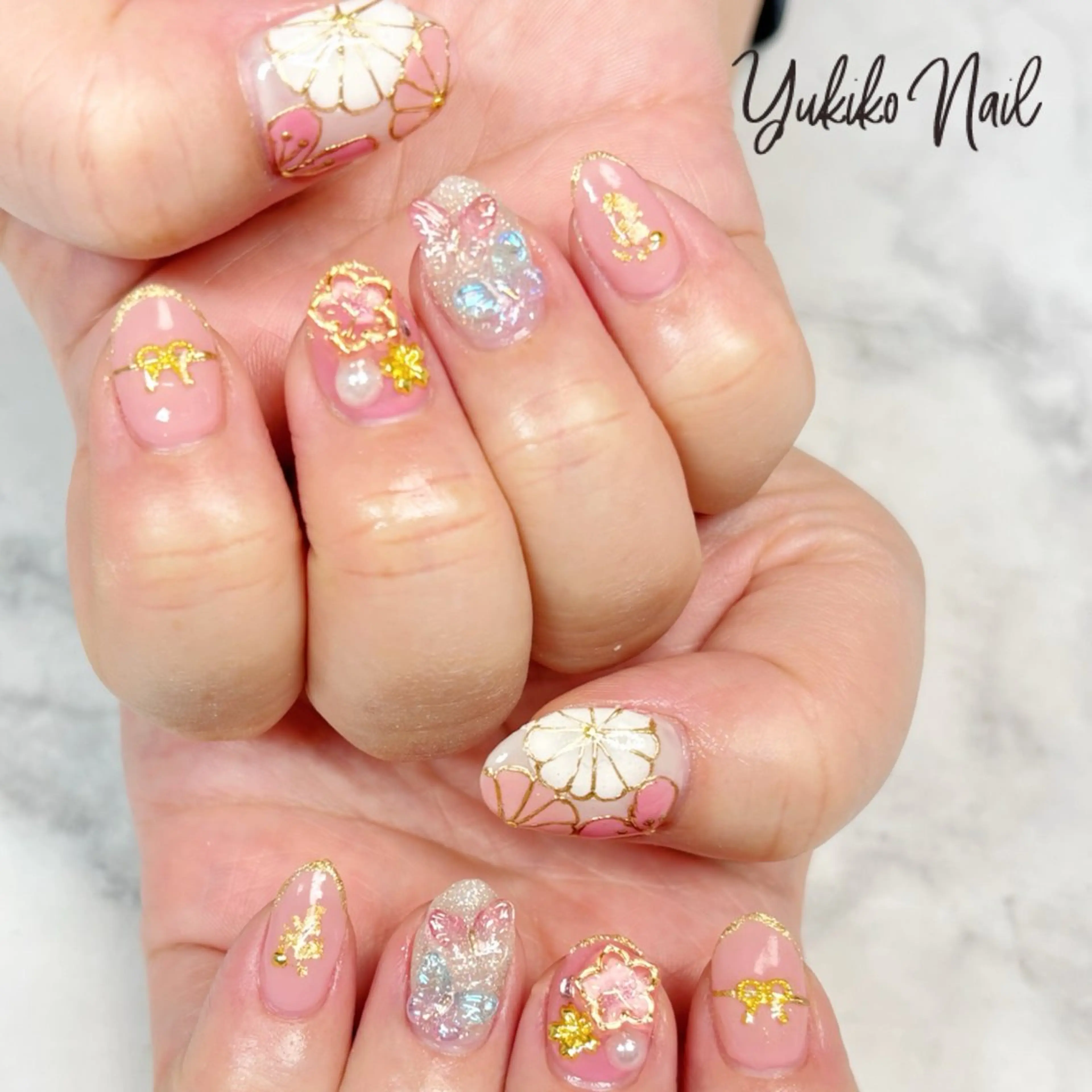 ネイル 成人式 フラワーネイル 春ネイル ハンドネイル ユキコ ネイルのネイルデザイン