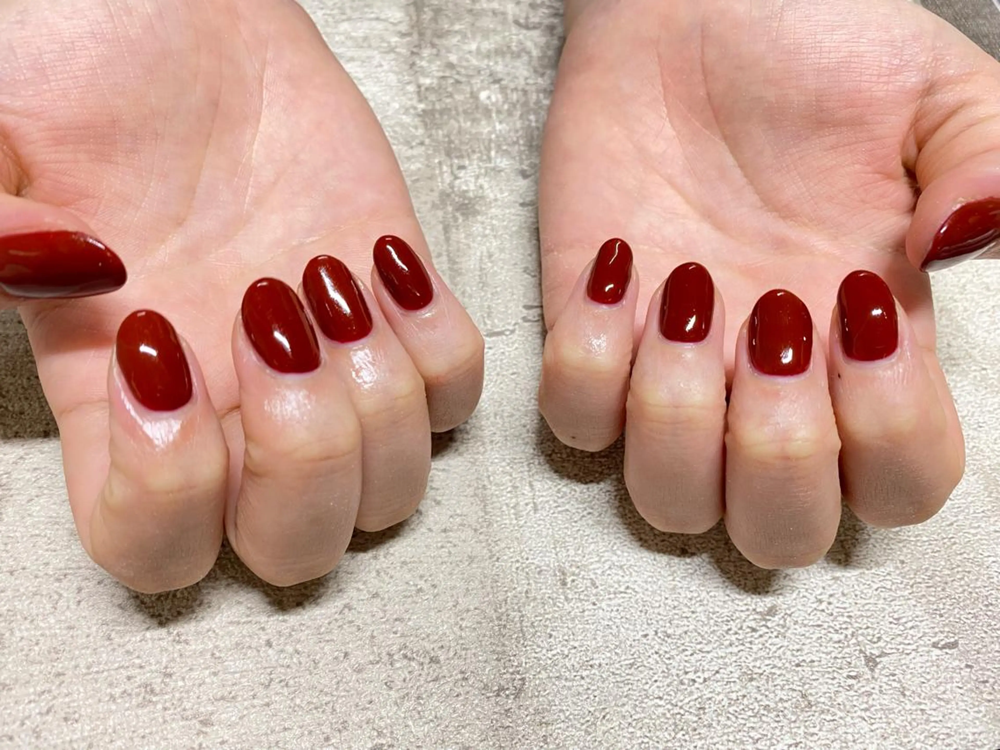 ネイル ボルドー ワンカラーネイル ハンドネイル mogunail &blowのネイルデザイン