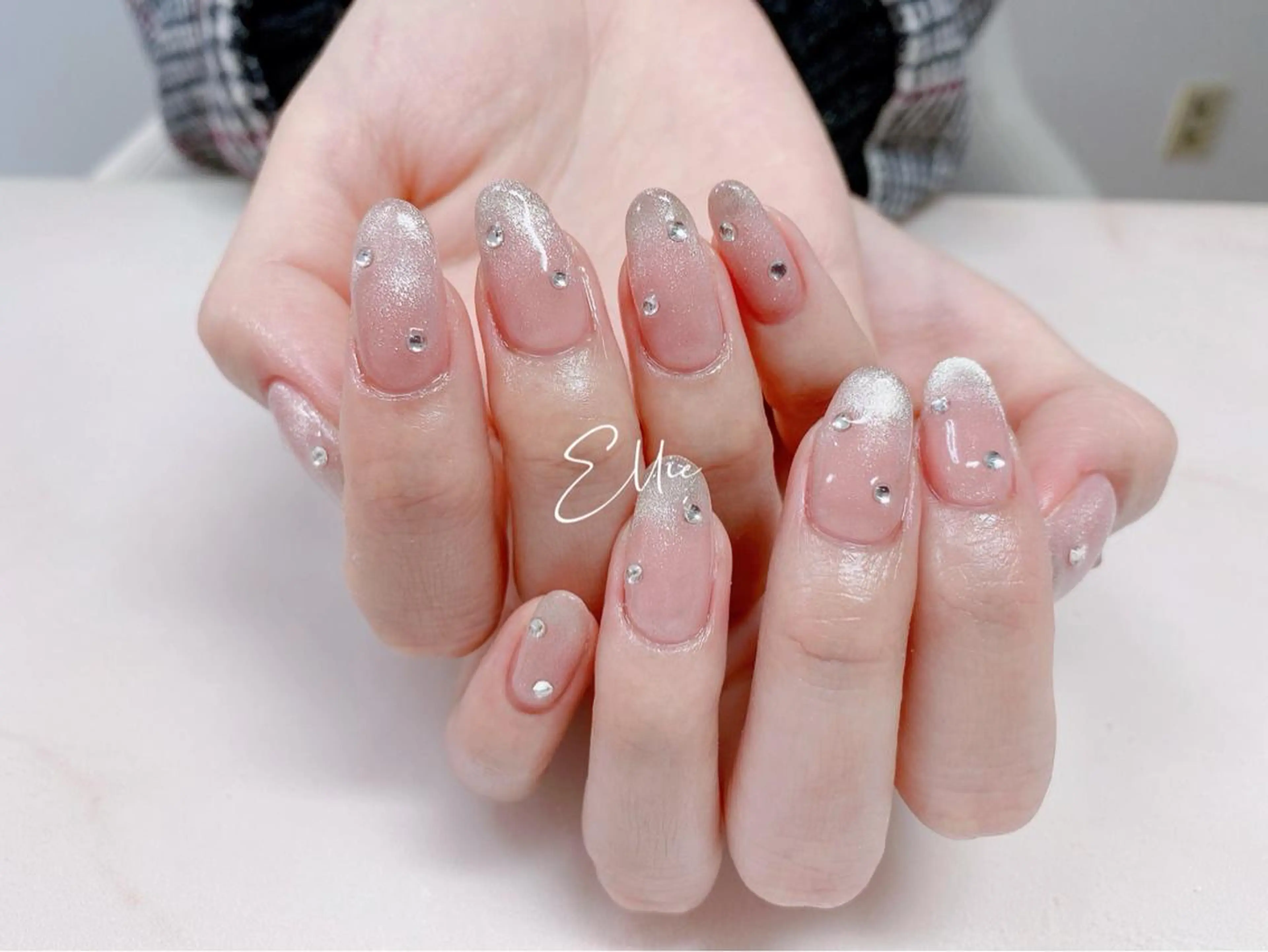 ネイル ハンドネイル ハンドケア 閨匠ビューティサロン 新橋店♡Ellieのネイルデザイン