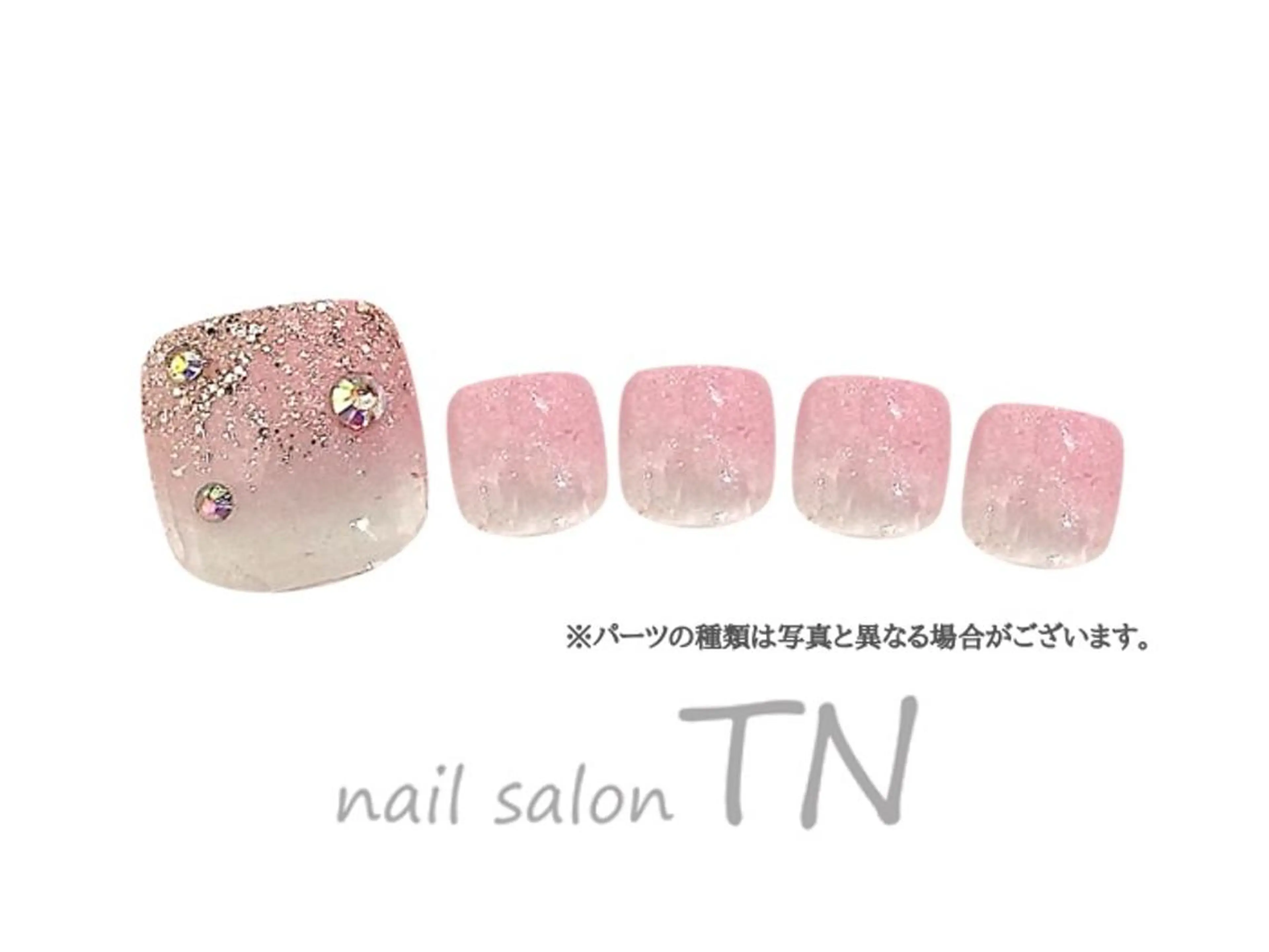 ミディアム フットネイル 中島 実穂のネイルデザイン