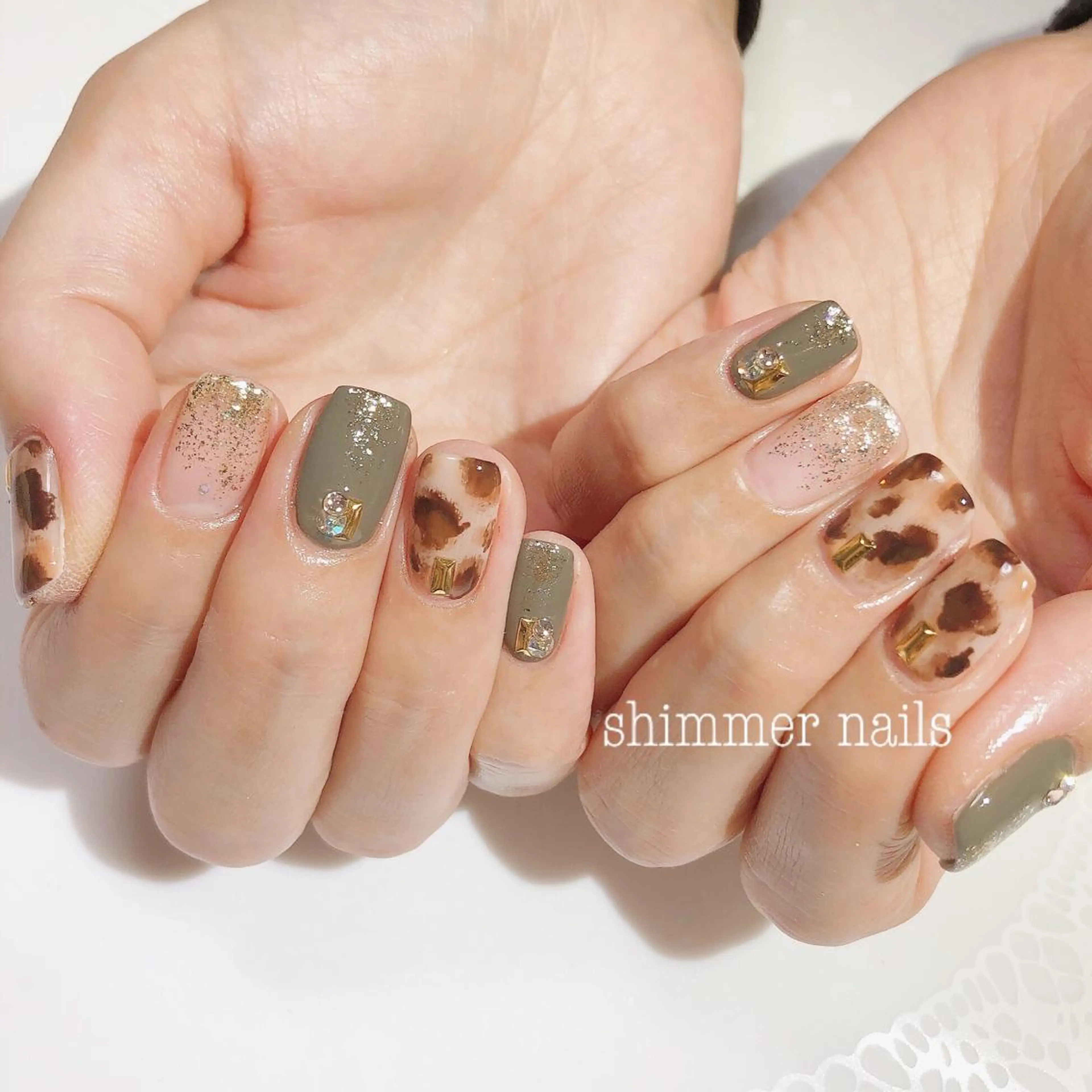 ネイル アニマル柄 持ち込み shimmer nailsのネイルデザイン