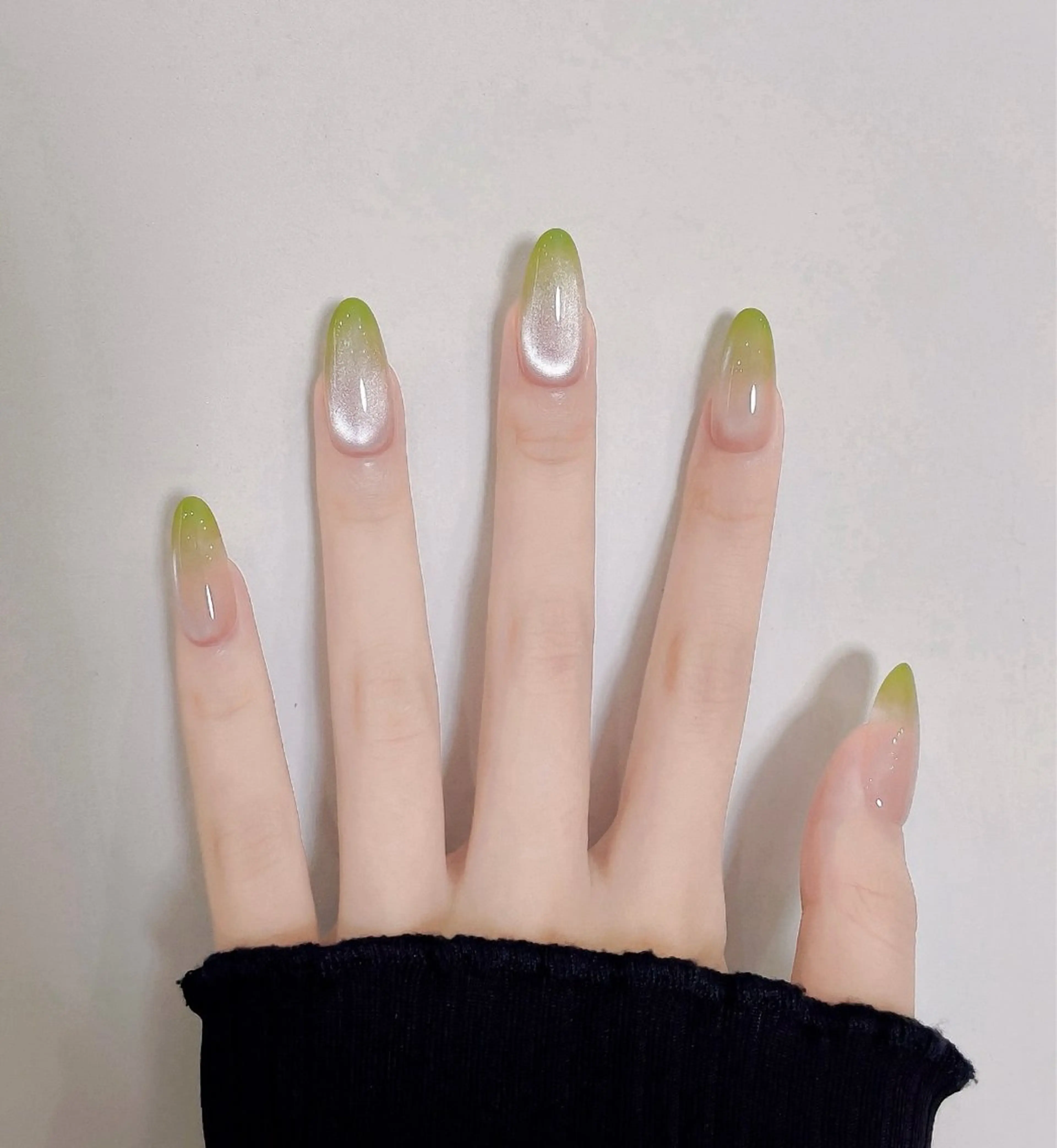 ネイル ハンドネイル Dione Nail カオリのネイルデザイン