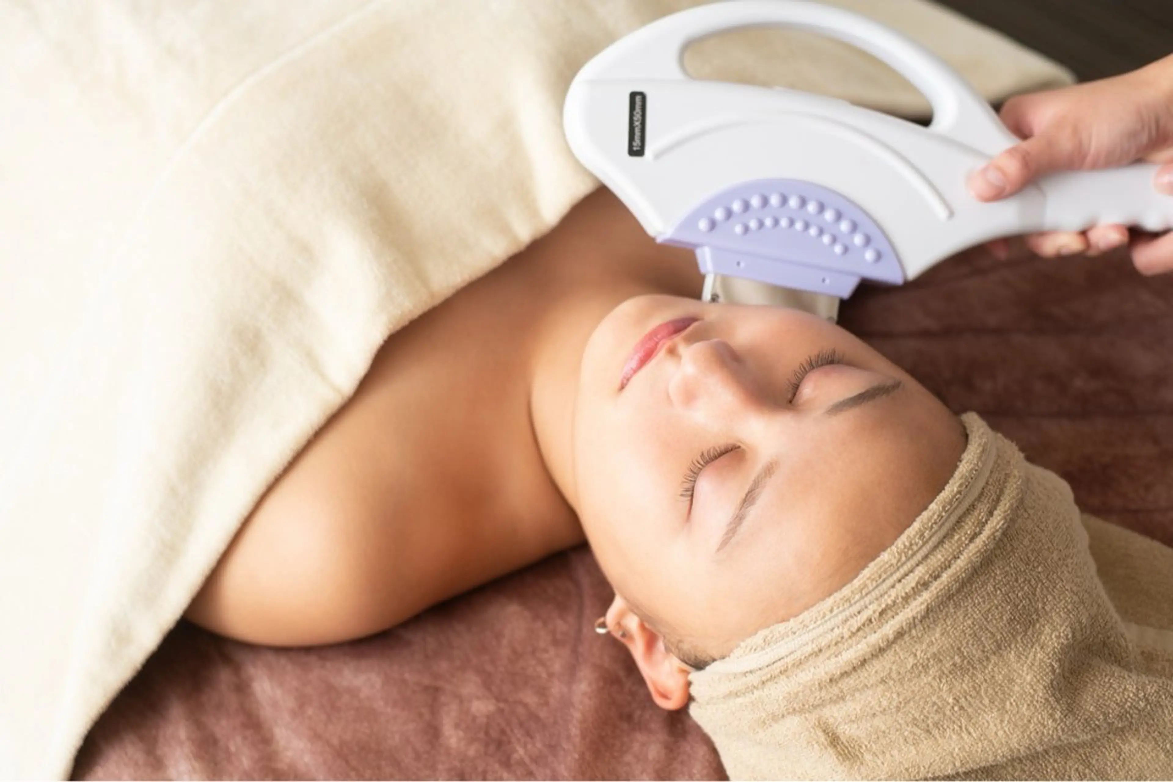 【最新ルミクスA9で透明感UP!!】お肌をトーンアップする光スキンケアの写真