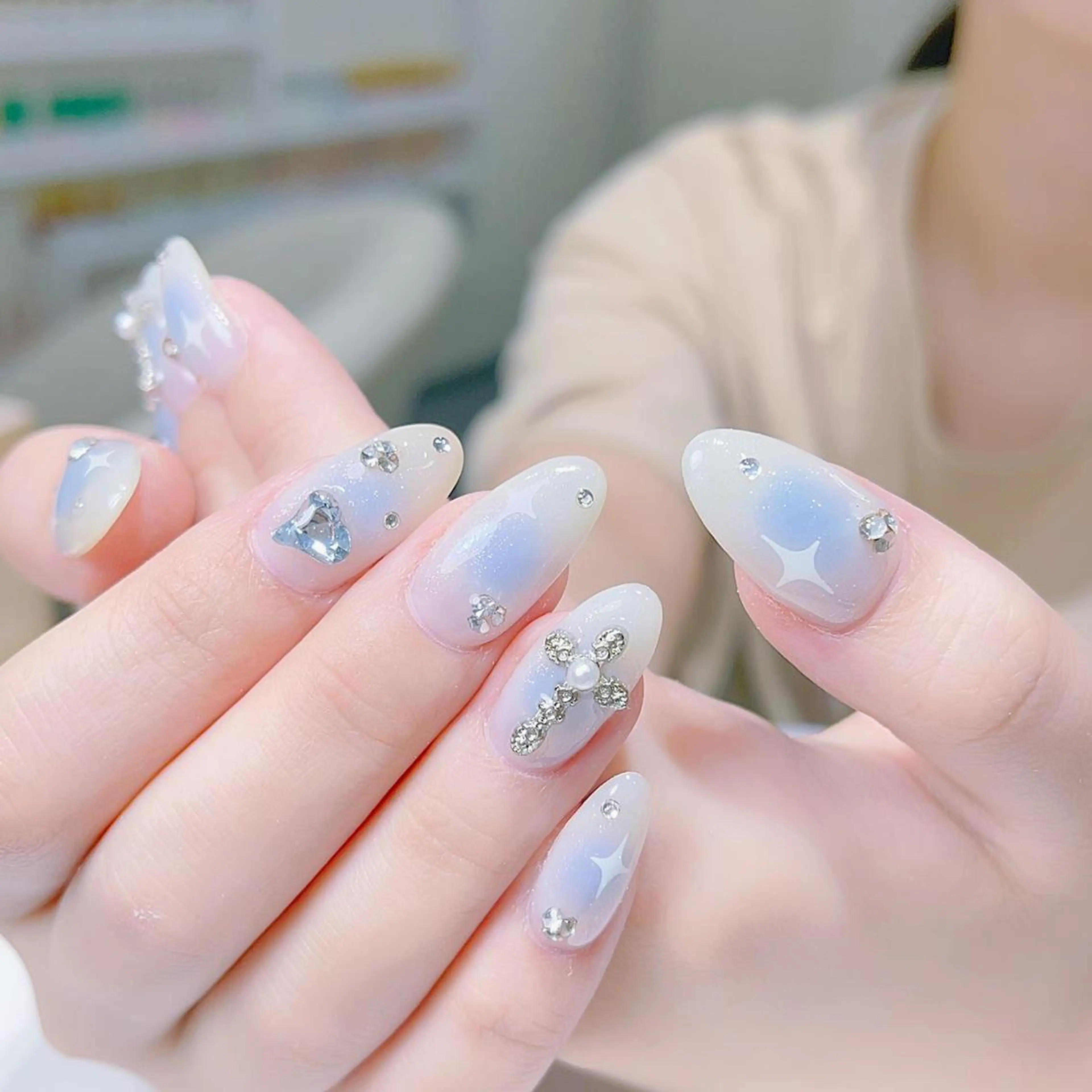 ネイル Queens ひなのネイルデザイン