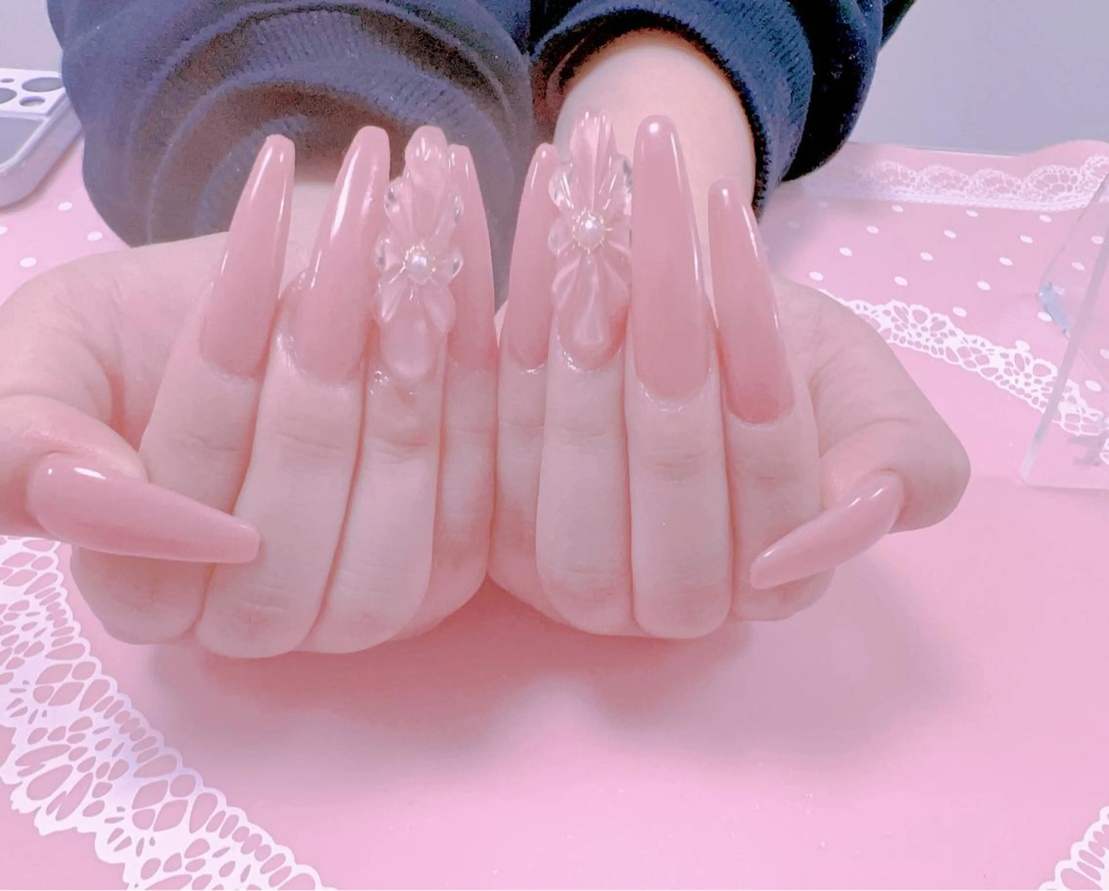 ネイル はぴねす所属・横浜 美夢のネイルデザイン