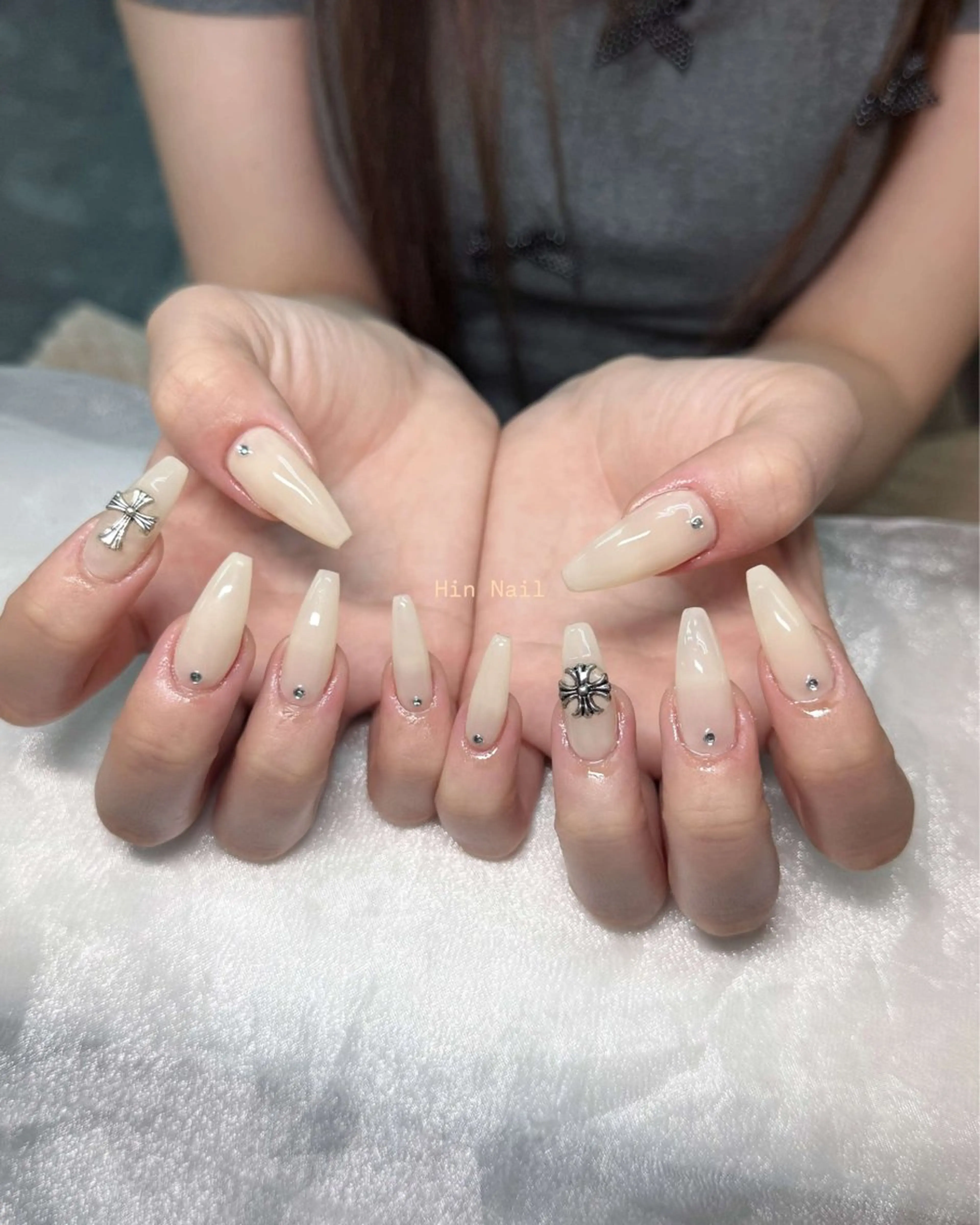 ネイル ハンドネイル HIN NAILのネイルデザイン