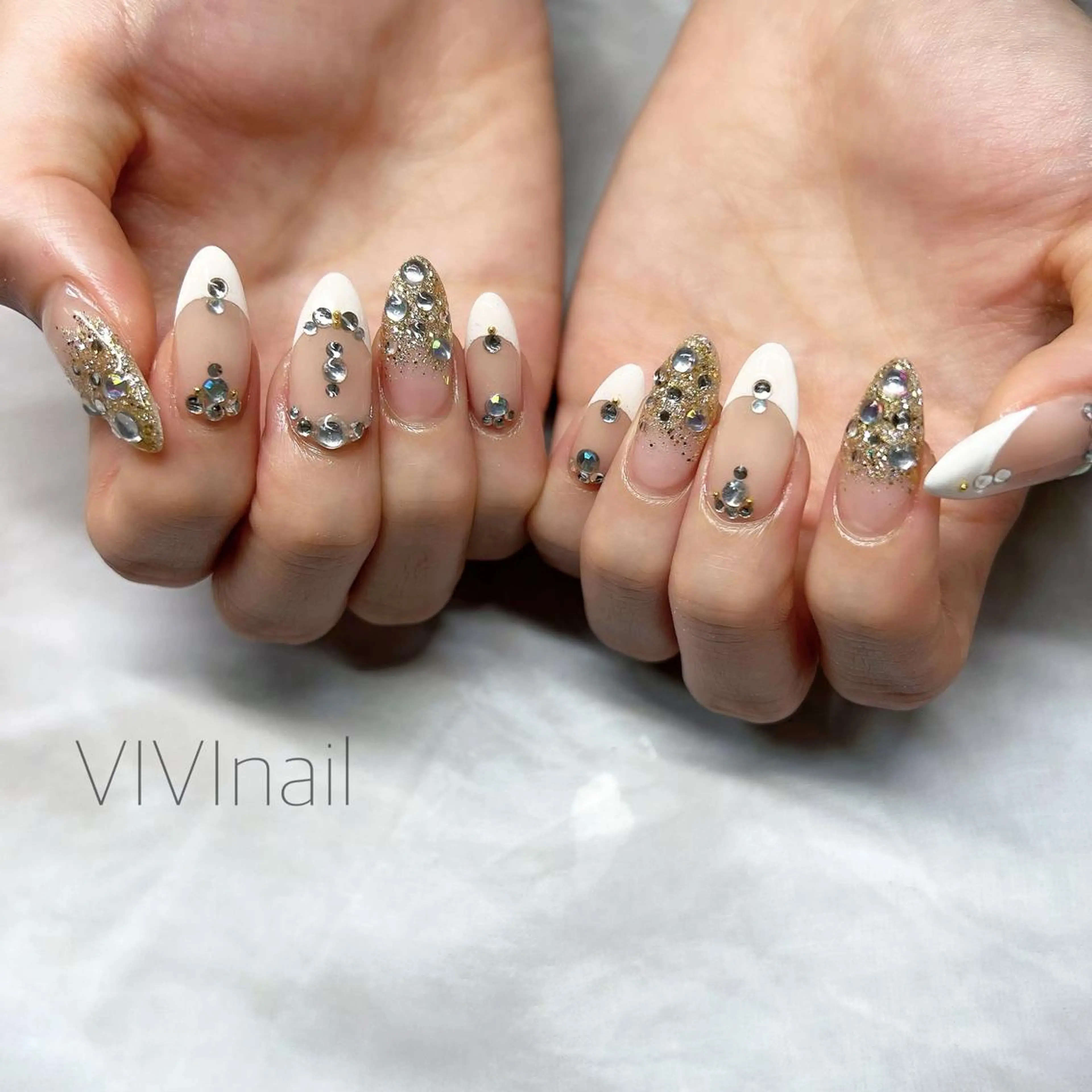 ネイル フレンチネイル vivi nailのネイルデザイン