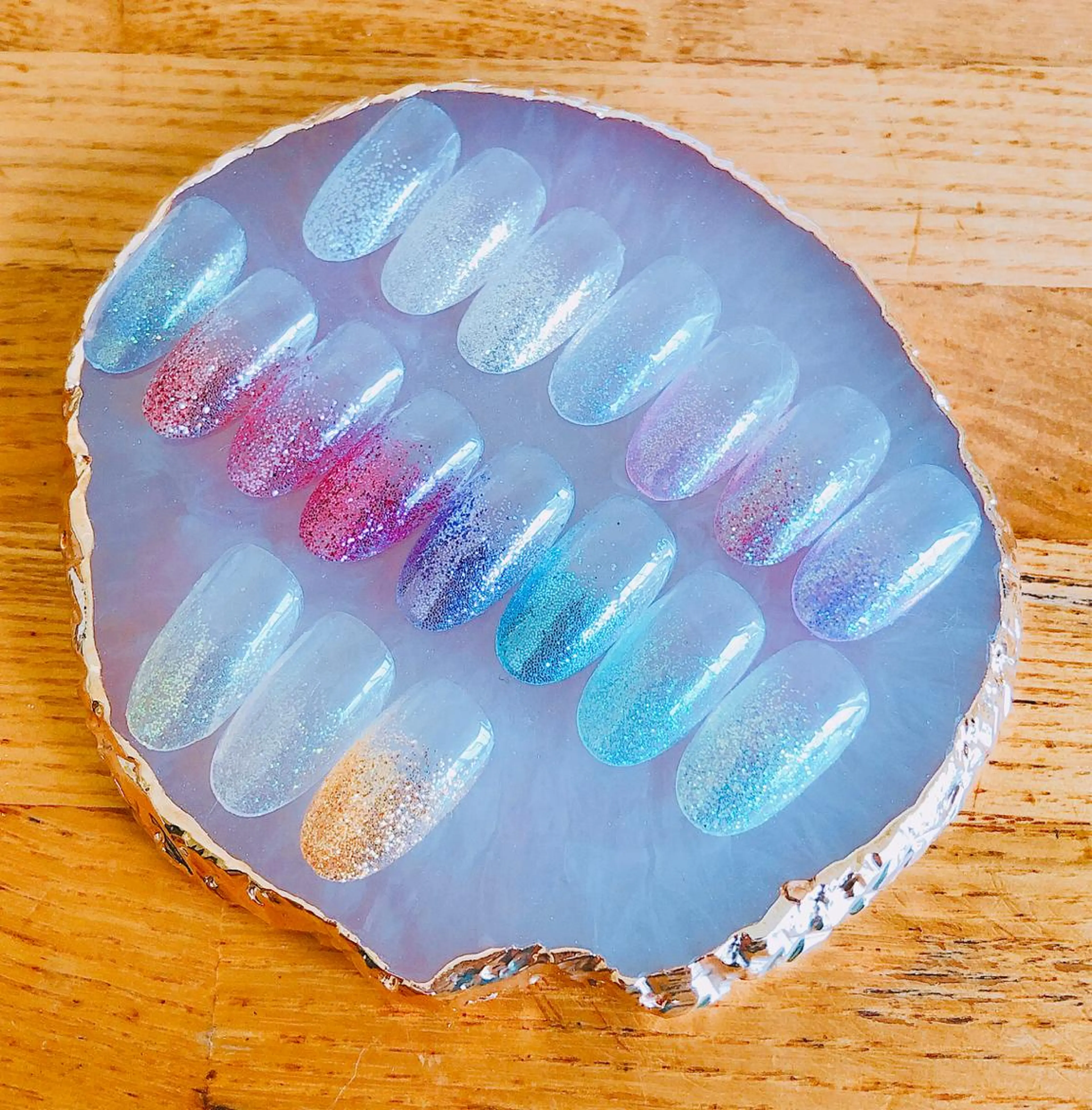 ネイル グラデーション ラメ(グリッター) ラメグラデーション CROWN プライベートサロンのネイルデザイン