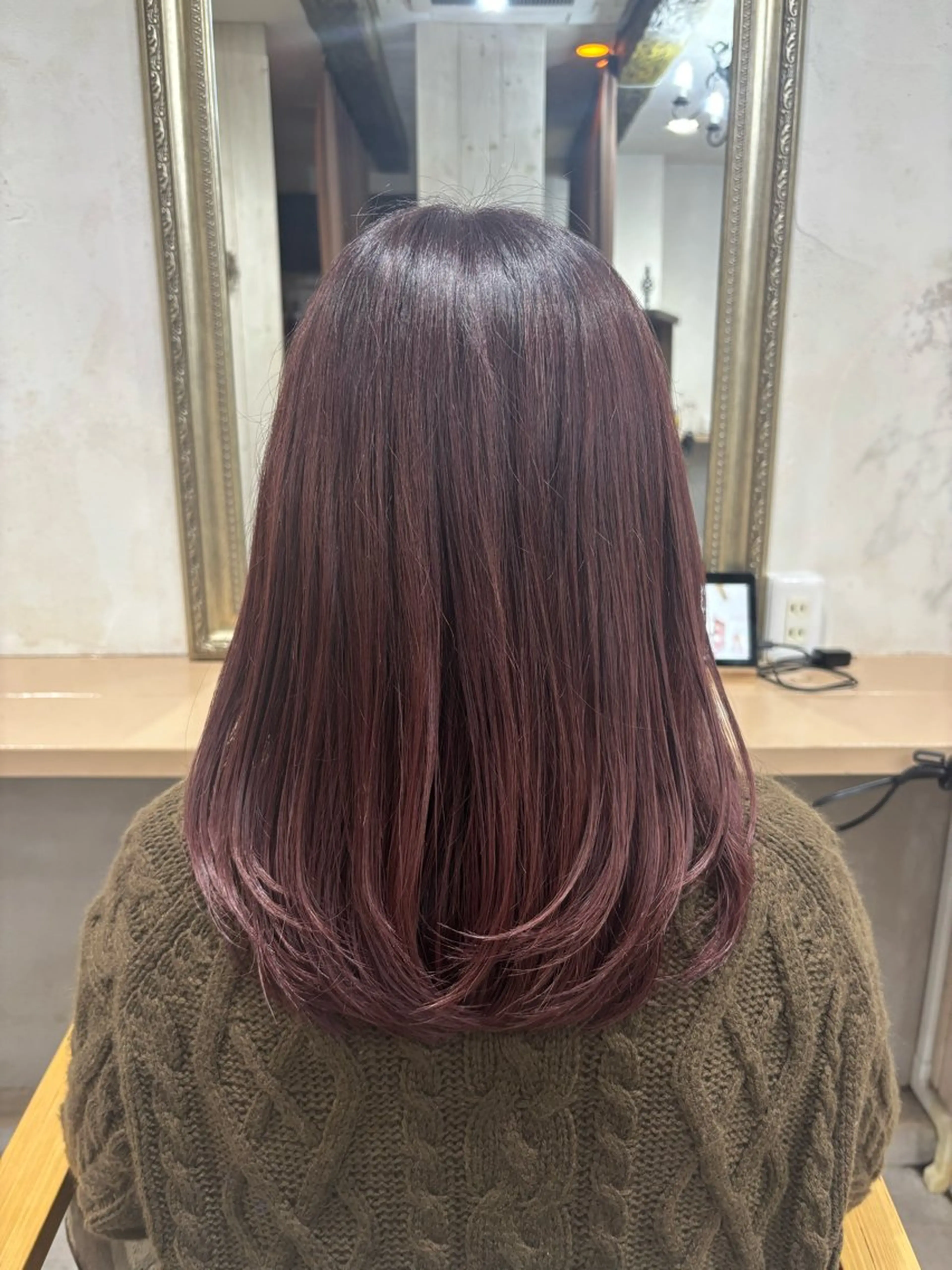 ミディアム 透明感カラー🫧/ naluのヘアスタイル