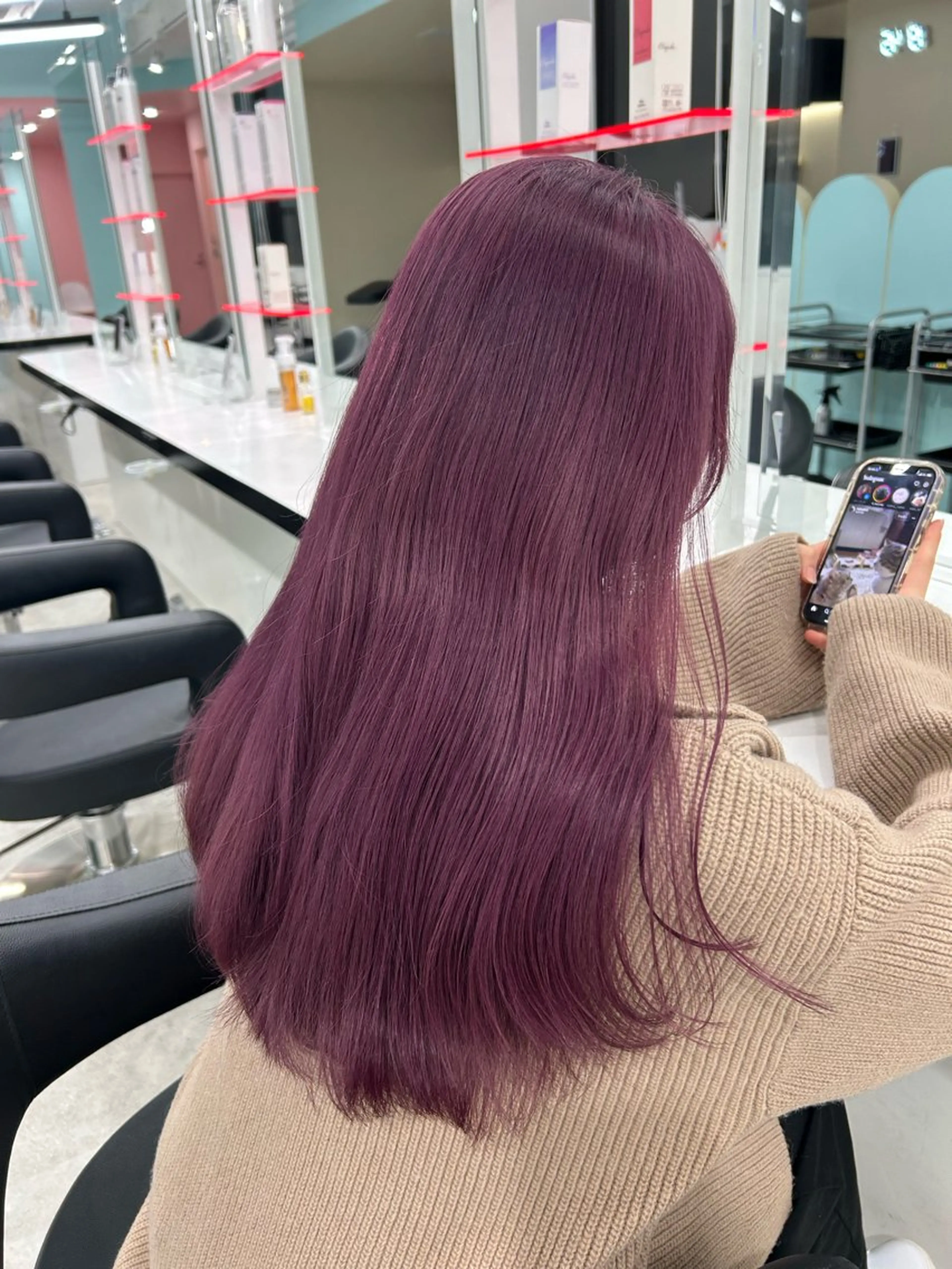 ロング カラー 履歴修正屋さん／ ブロンド／ホワイトのヘアスタイル