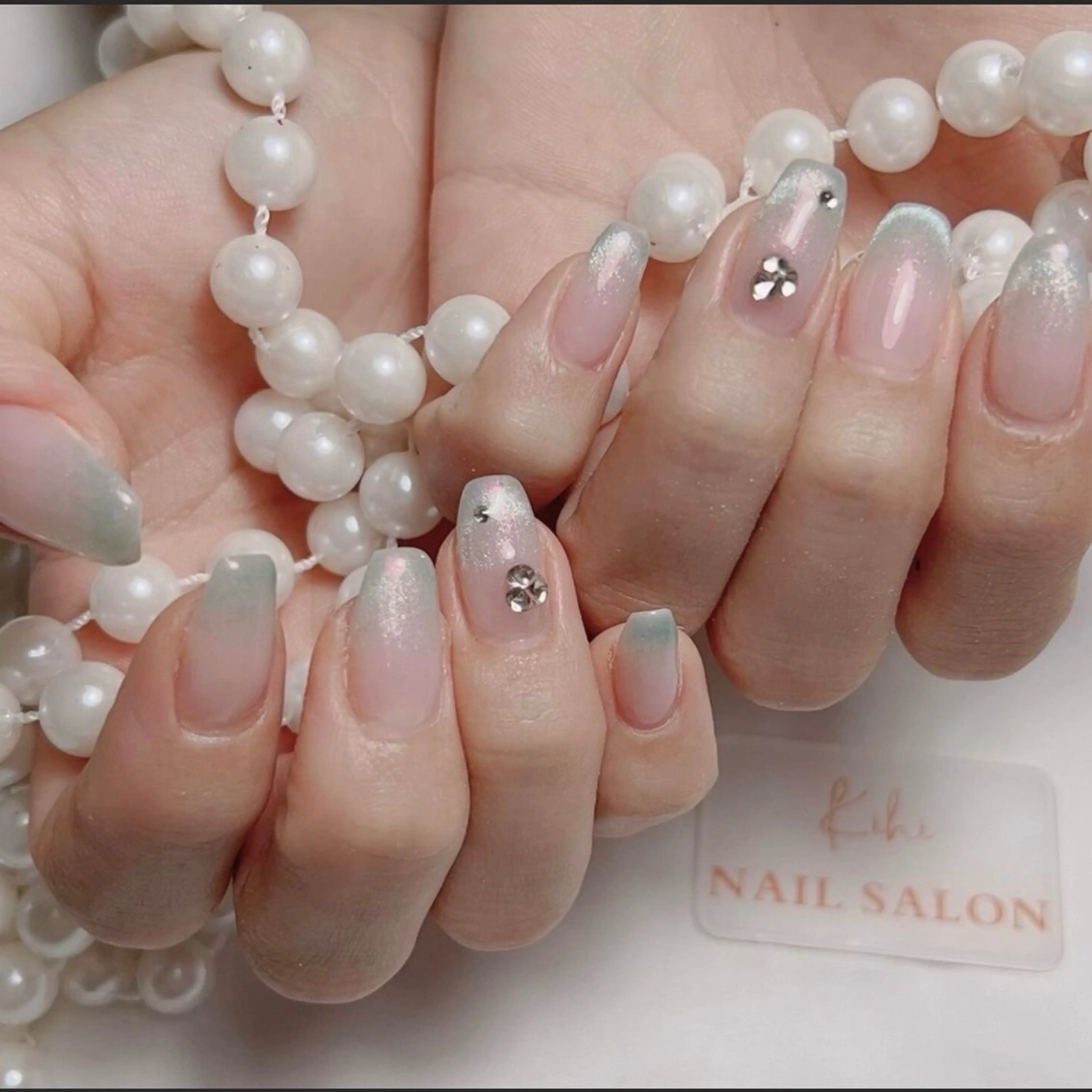 ネイル アートネイル フレンチネイル ジェルネイル グラデーション 韓国ネイル ハンドネイル ハンドケア さくら💮💮 【オフ無料】のネイルデザイン