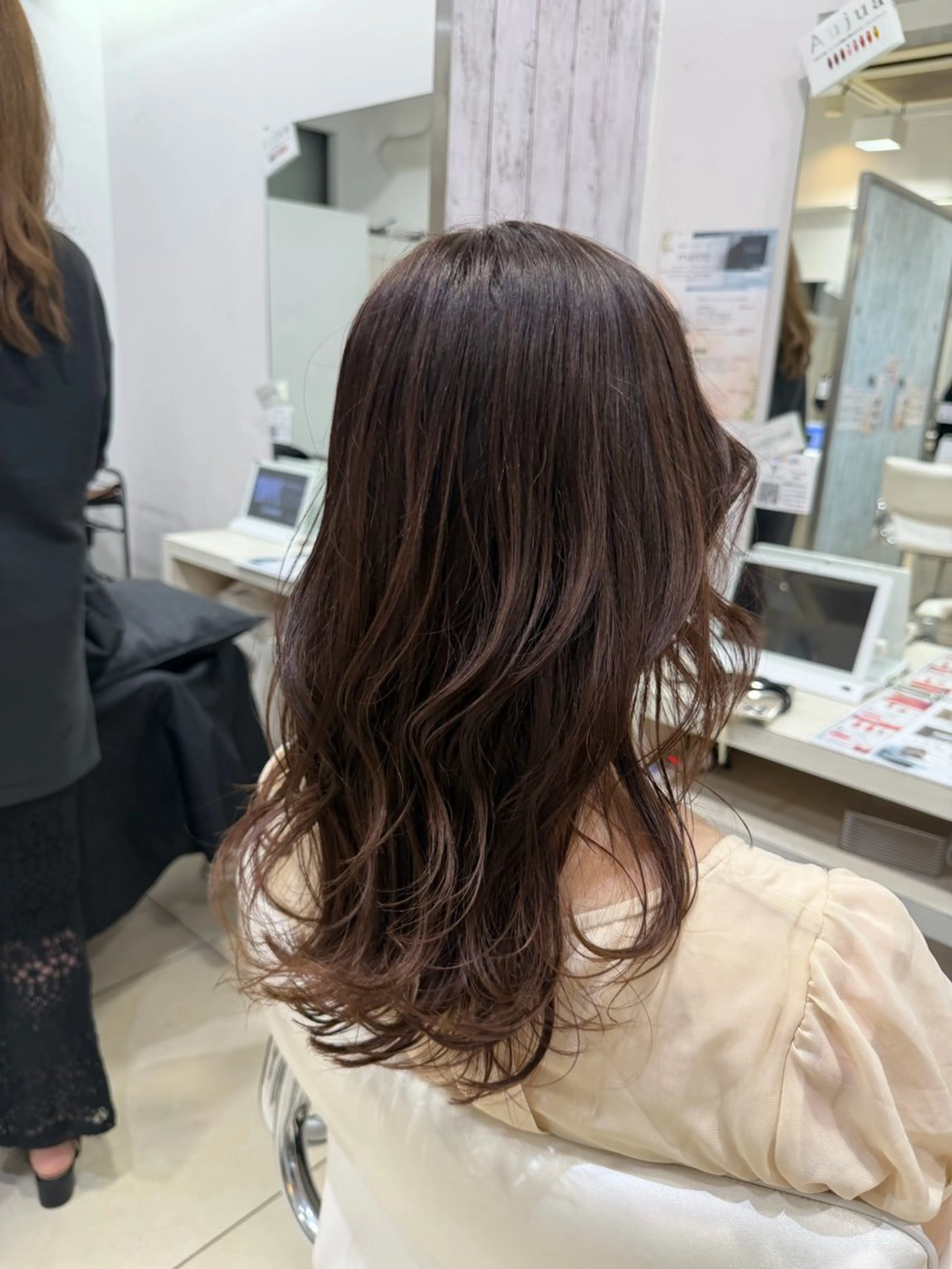 ロング カラー カット ヘアカラー 🤎ベージュカラー/ 髪質改善/山岸🤎のヘアスタイル