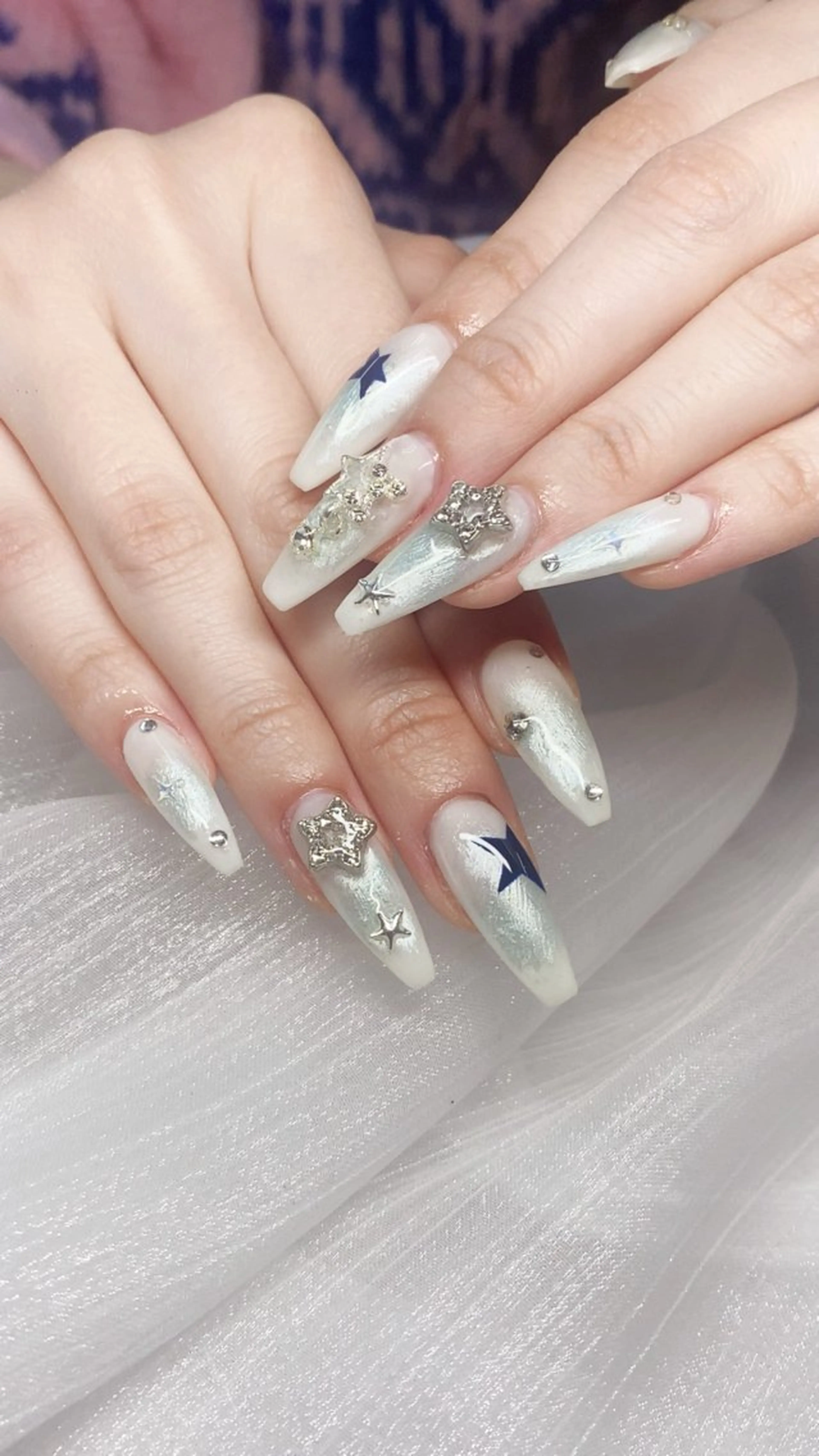 ネイル べっ甲ネイル チークネイル フラッシュネイル フレンチネイル グラデーション ハンドネイル ハンドケア Rena_Rei Nailsのネイルデザイン