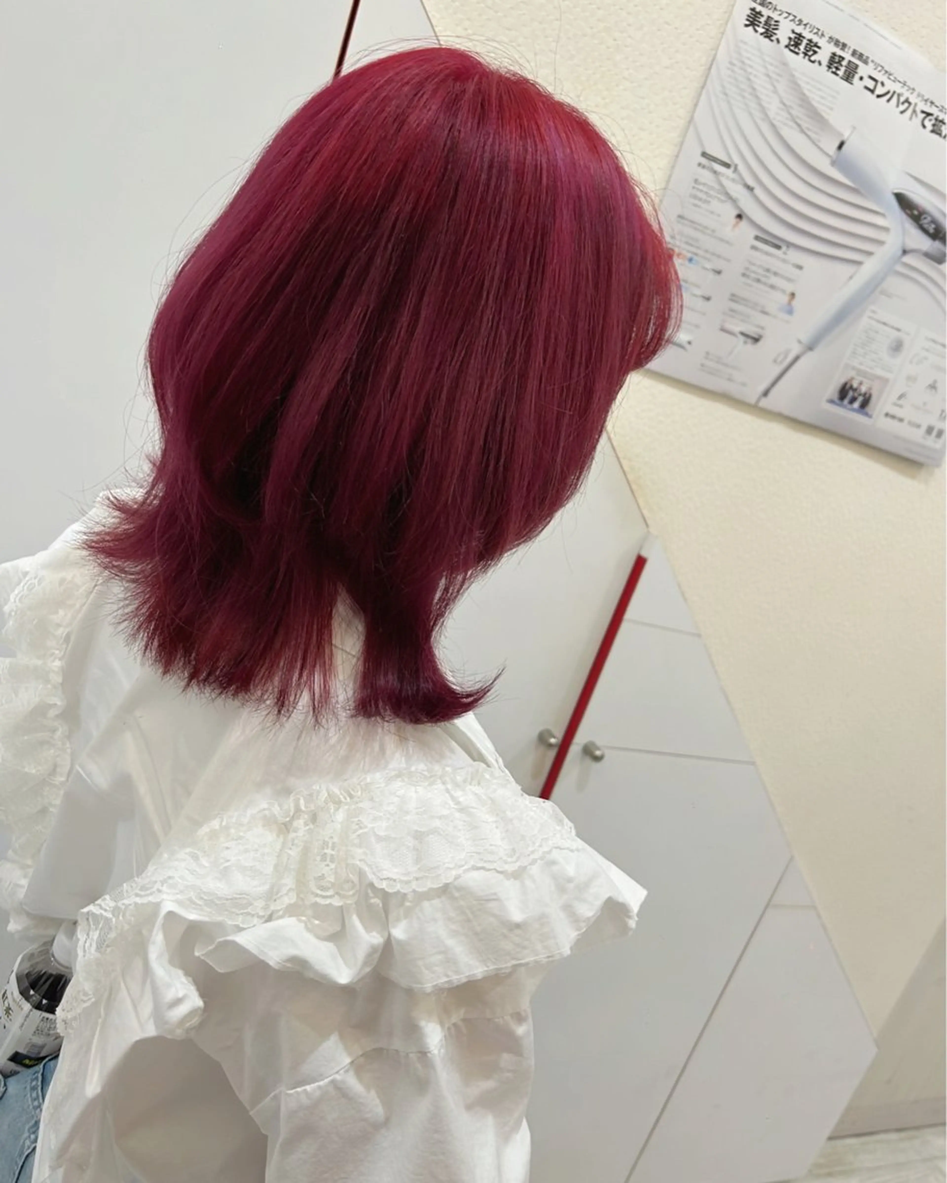 ミディアム カラー ヘアアレンジ ピンクカラー ウルフカット カット ヘアカラー 今村公介 ブリーチ特化、派手髪のヘアスタイル