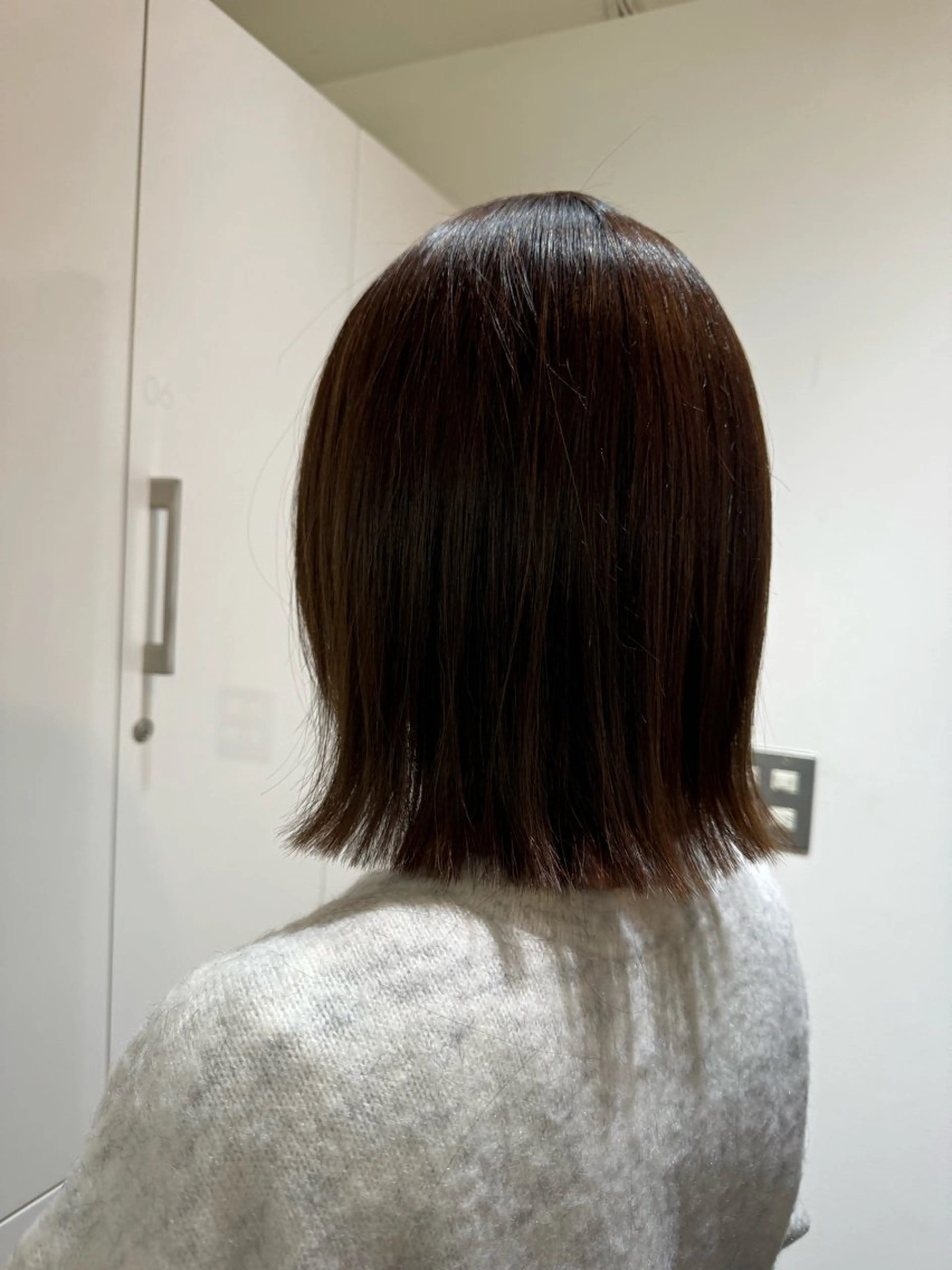 ショート 赤み無し柔らかカラー 【梅田】madokaのヘアスタイル