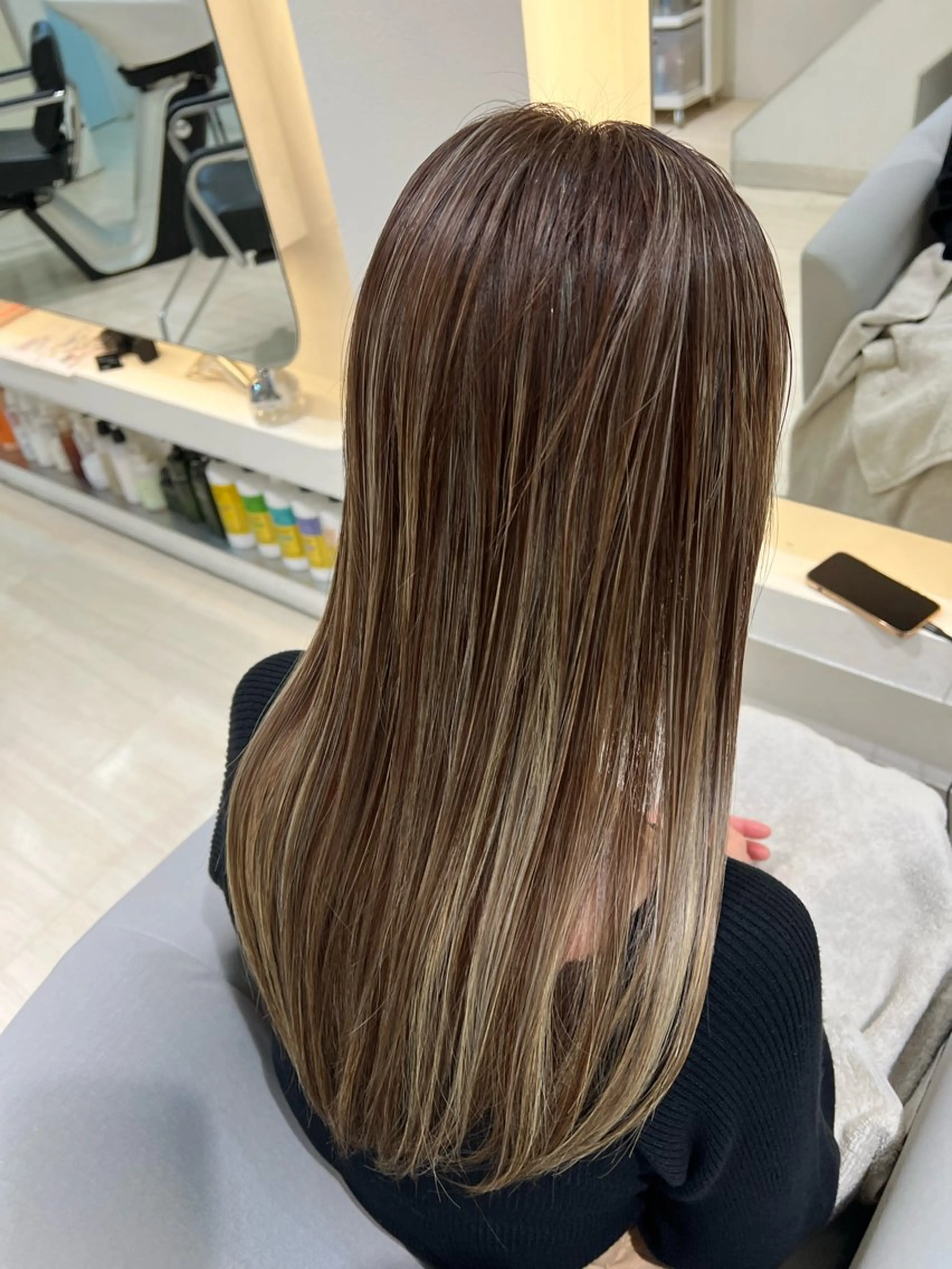 ミディアム カラー パーマ ヘアアレンジ メンズ ヘアカラー 堀井 凌平のヘアスタイル