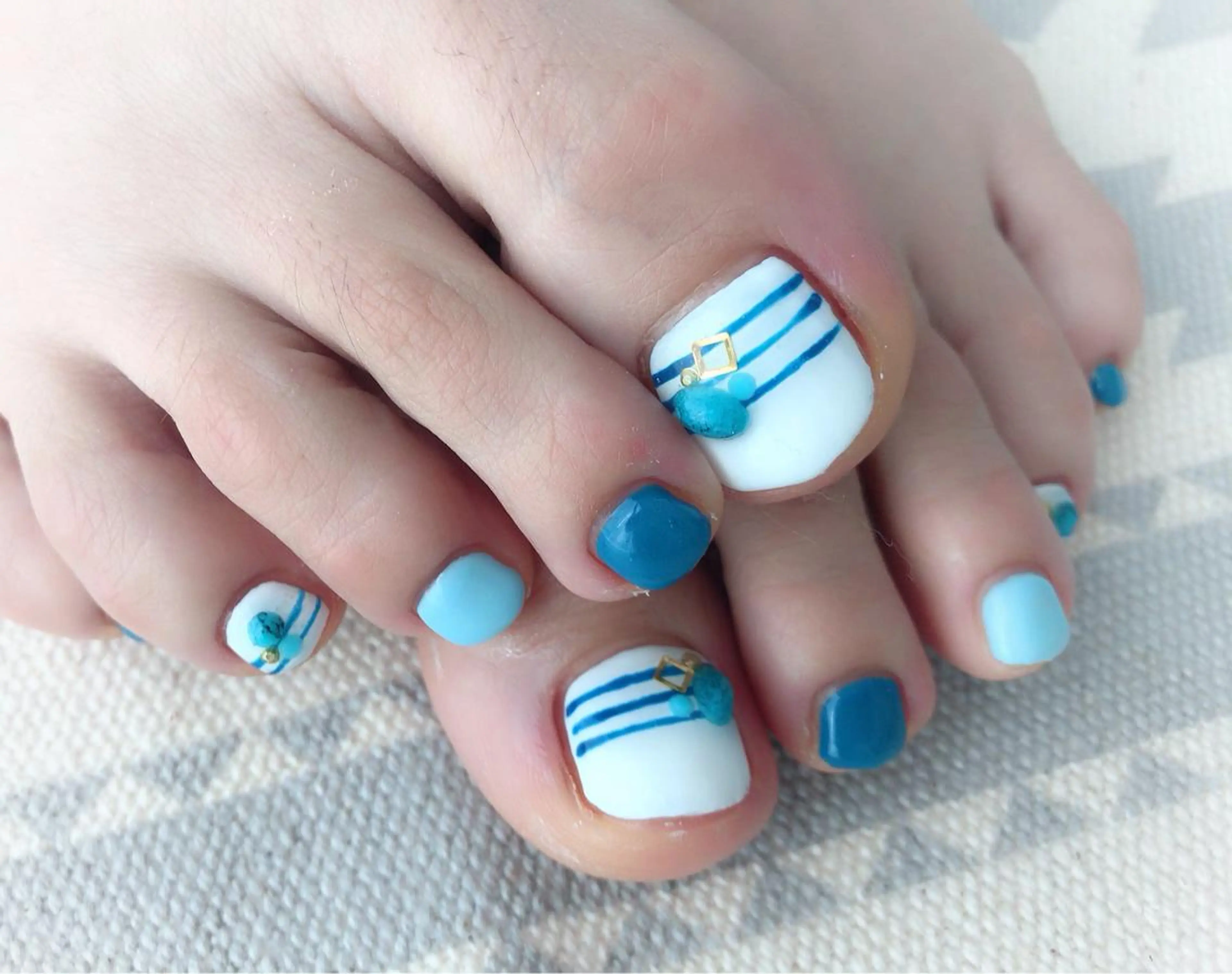 ネイル フットネイル エース ネイルのネイルデザイン