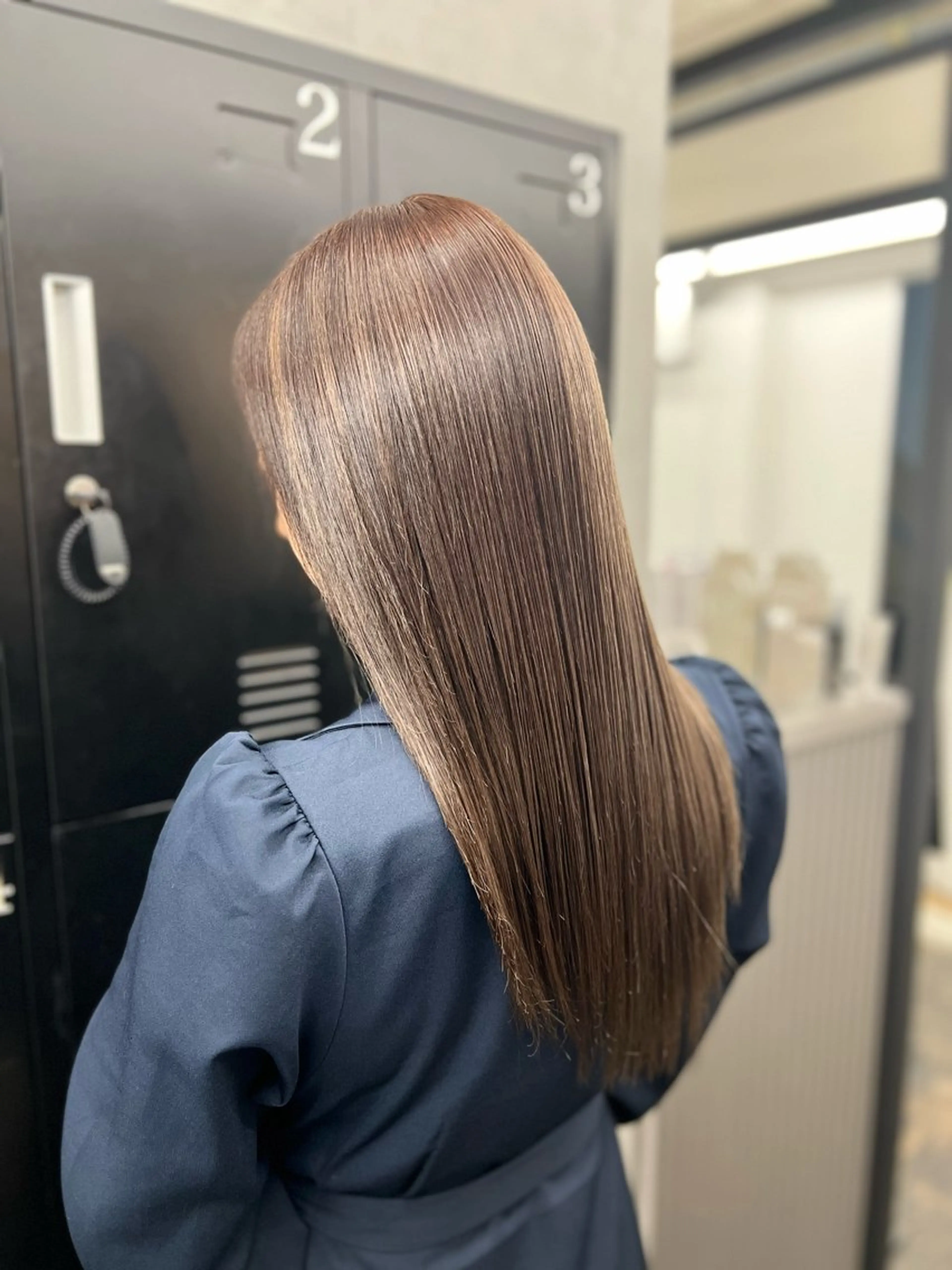 ロング カラー バレイヤージュ 髪質改善 レイヤーカット カット ヘアカラー ADLLA.アドラ所属・透明感カラー特化🫧 ADLLA.栗原🦋のヘアスタイル