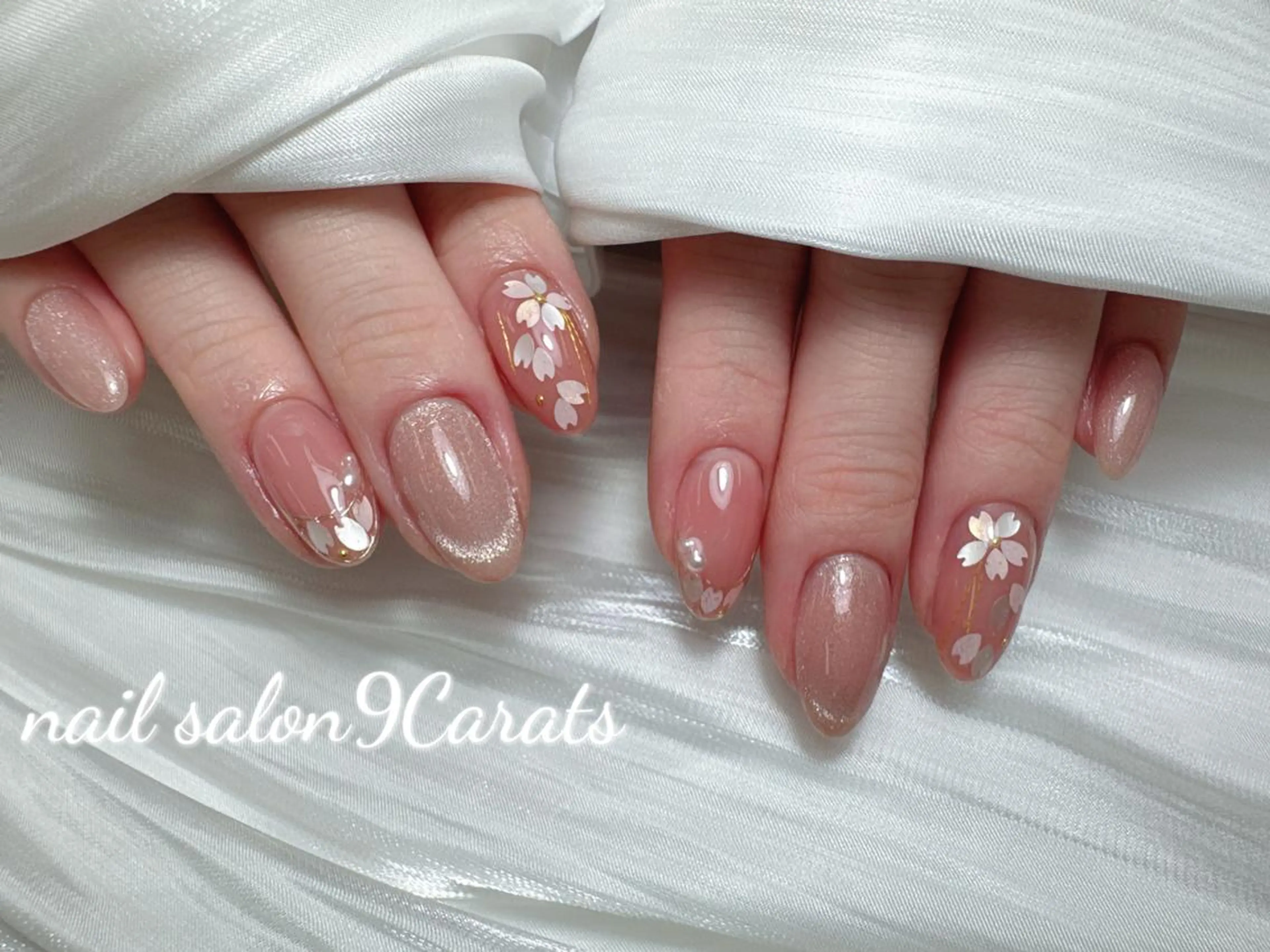 ネイル ネイルサロン 9Carats神田のネイルデザイン