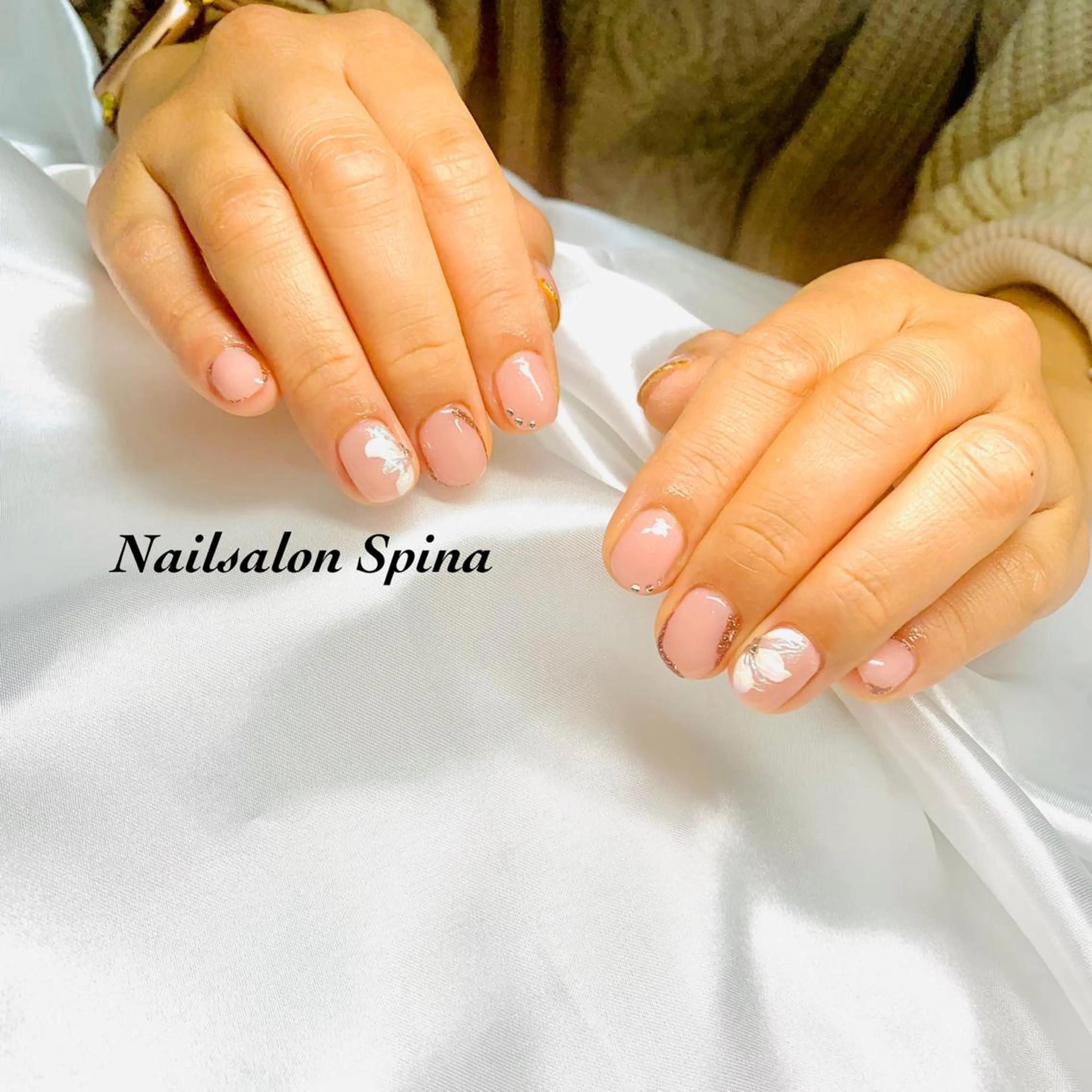 ネイル アートネイル オーロラネイル フラワーネイル ピンク Nail&Eye Spina 琴美のマツエク・マツパデザイン