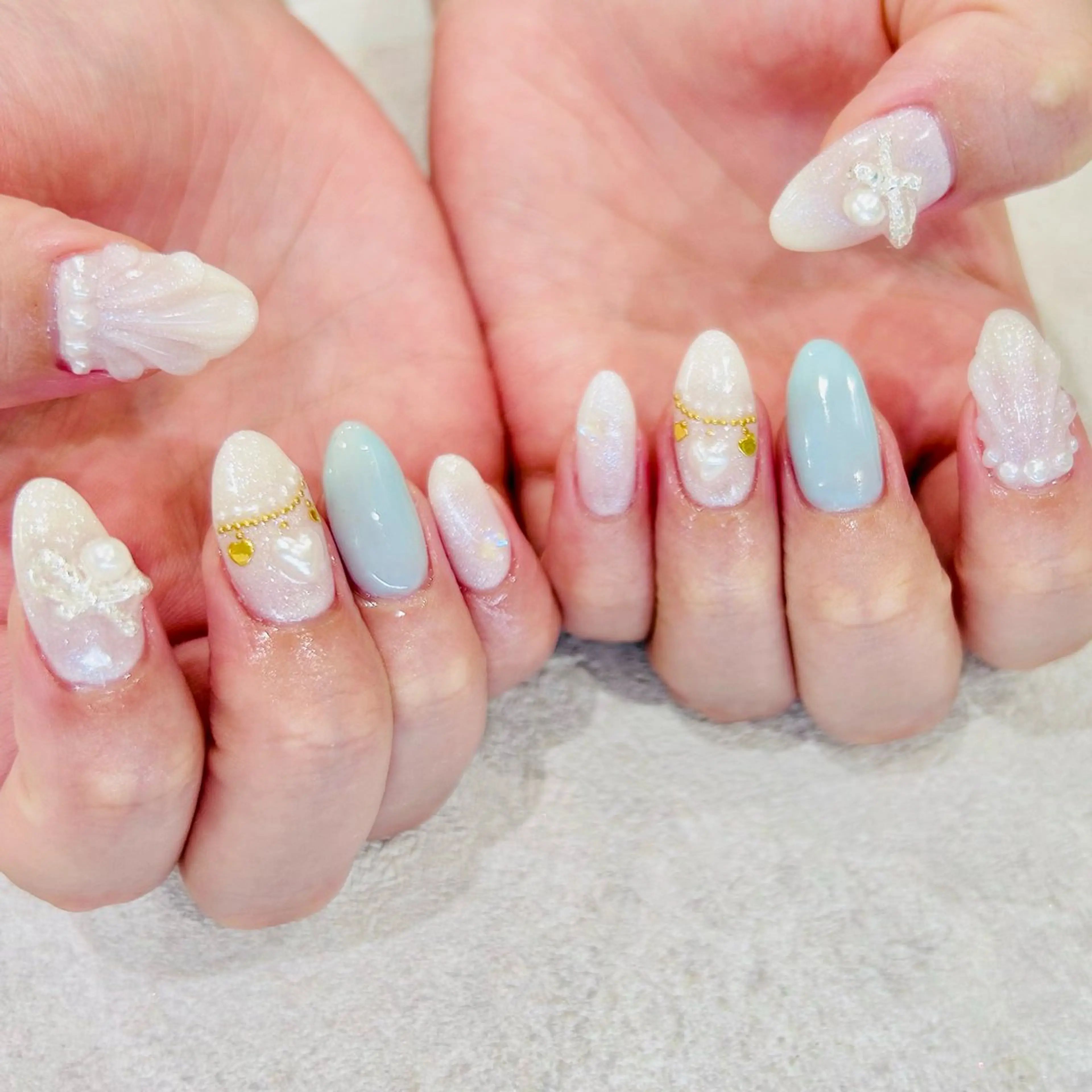 ネイル ジェルネイル パラジェル ストーンネイル ハンドネイル muum_nail 新宿2分 三丁目1分のネイルデザイン