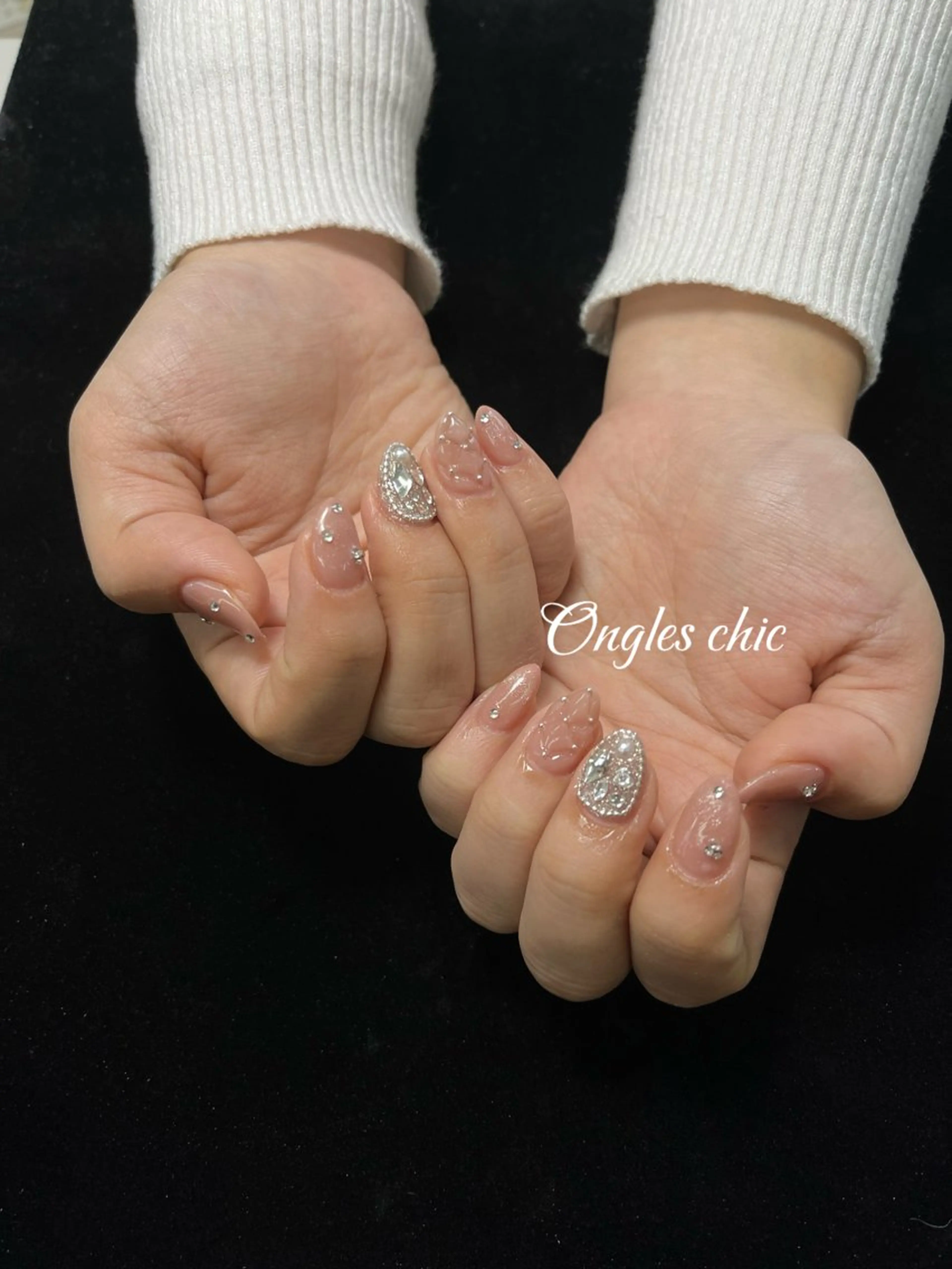 ネイル ハンドネイル ongles chicのネイルデザイン