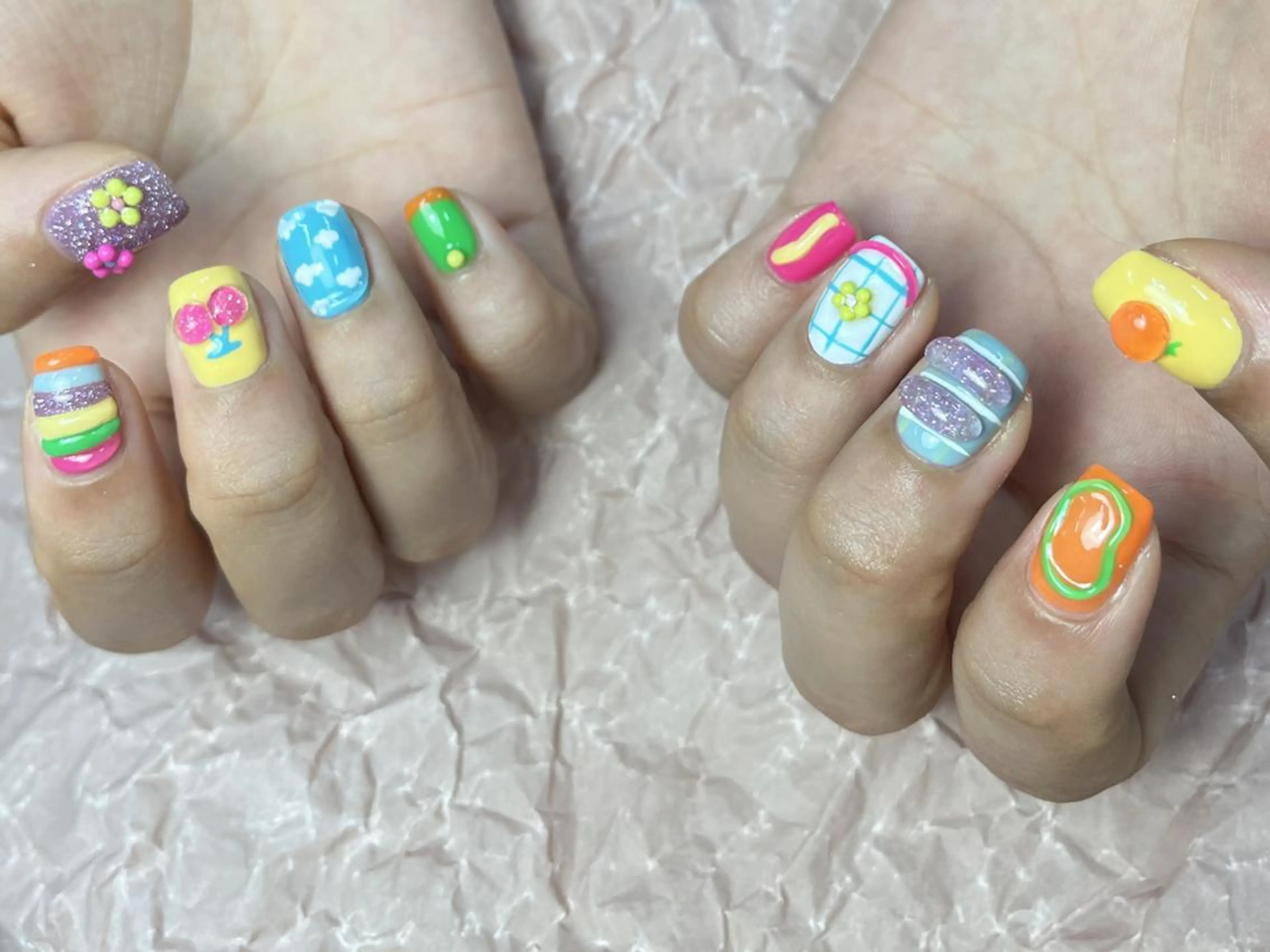 ネイル ハンドネイル ToliyDeliy ネイルサロンのネイルデザイン