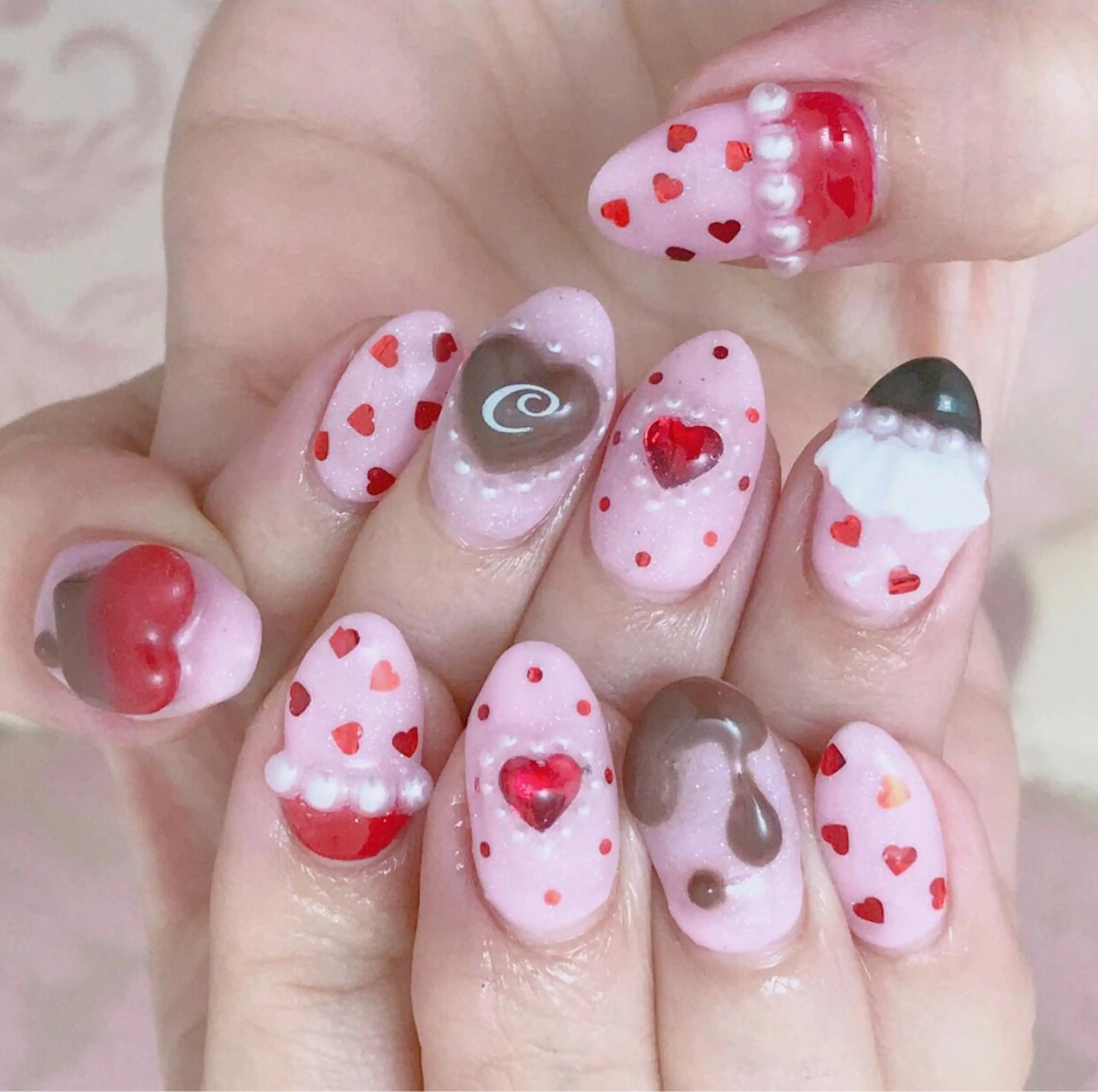 ネイル バレンタイン ネイリスト CHIAKIのネイルデザイン
